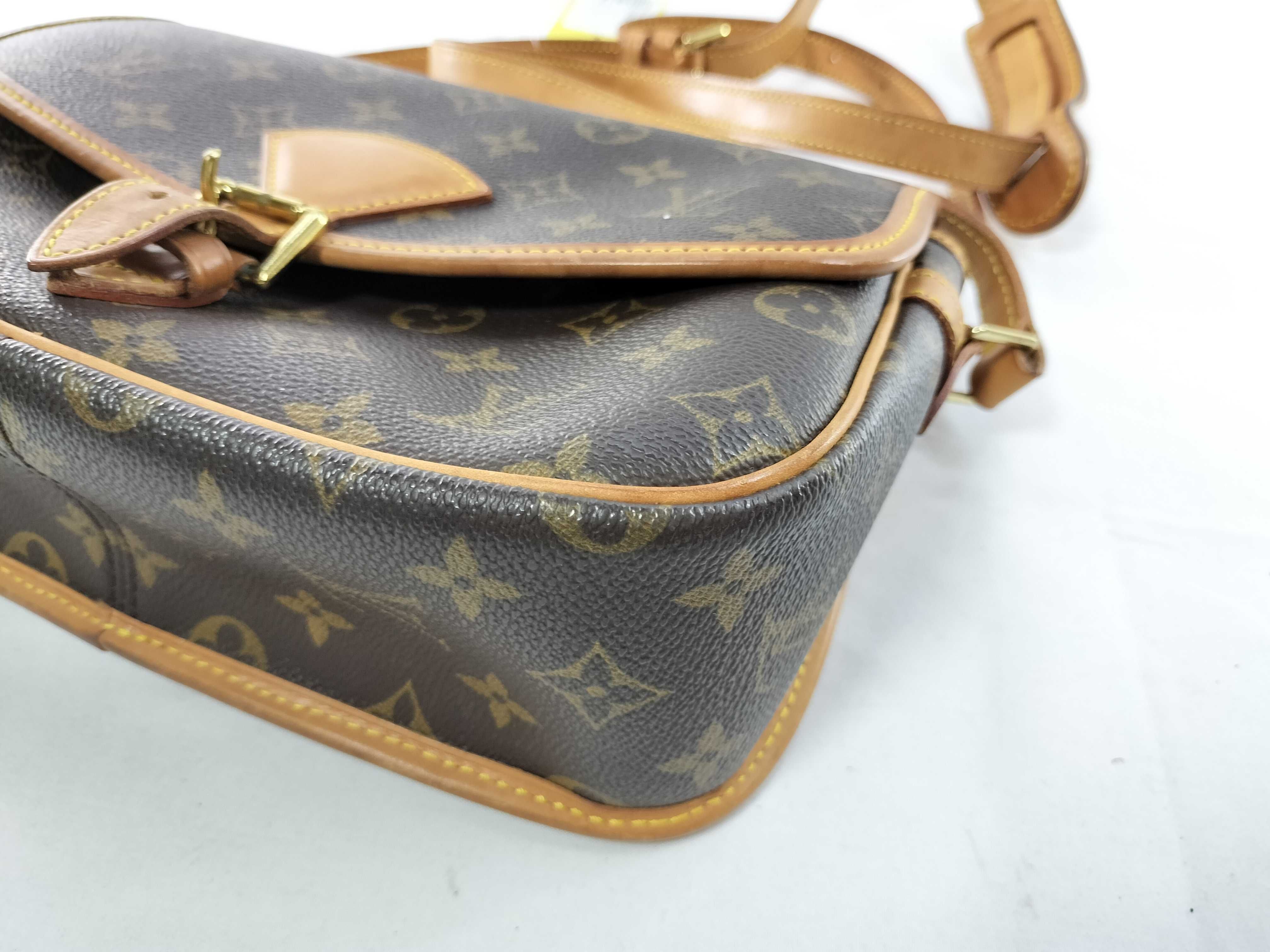 Monogram M42250 Sologne Shoulder Bag — view 6