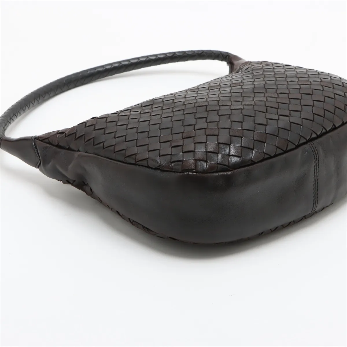 Intrecciato Leather Shoulder Bag Brown — view 4