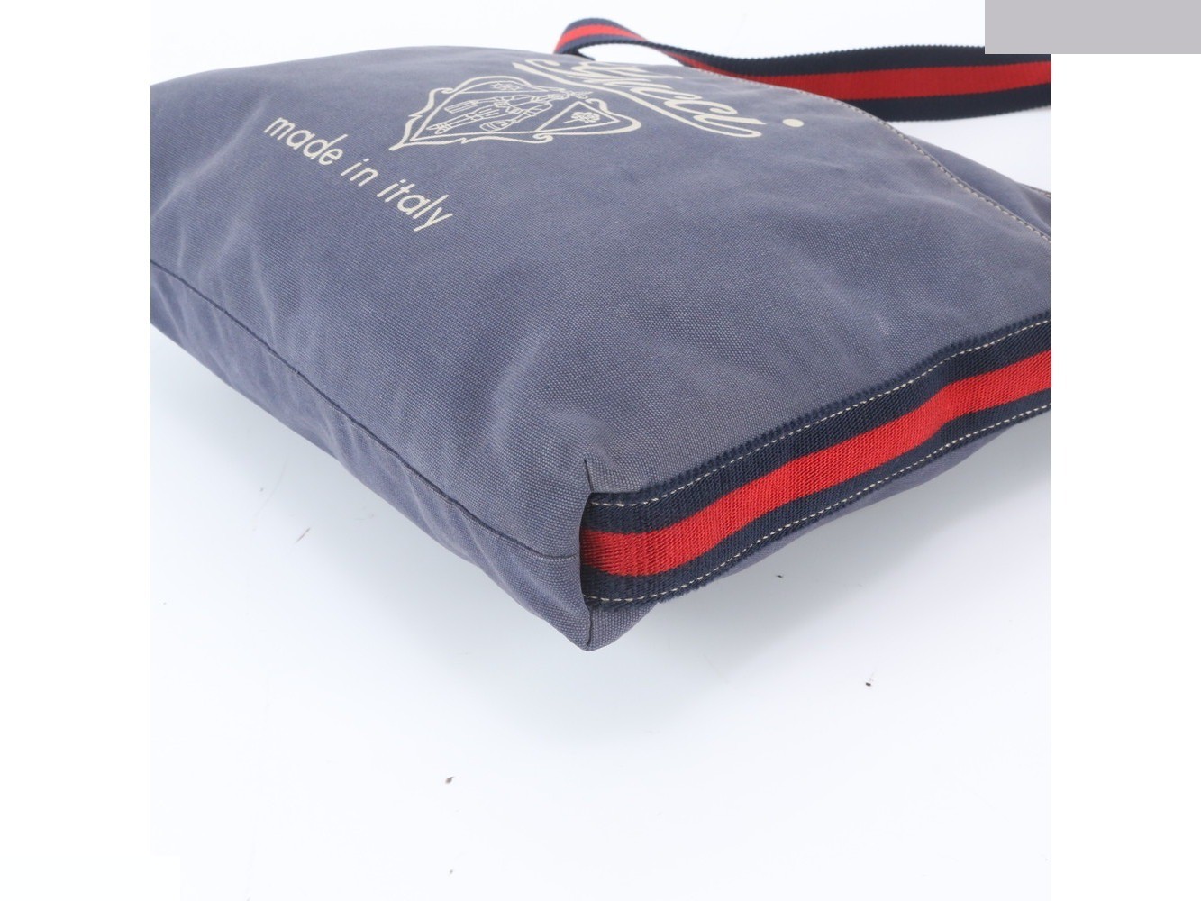 GG Canvas (Bag) - Shoulder Bag — view 4