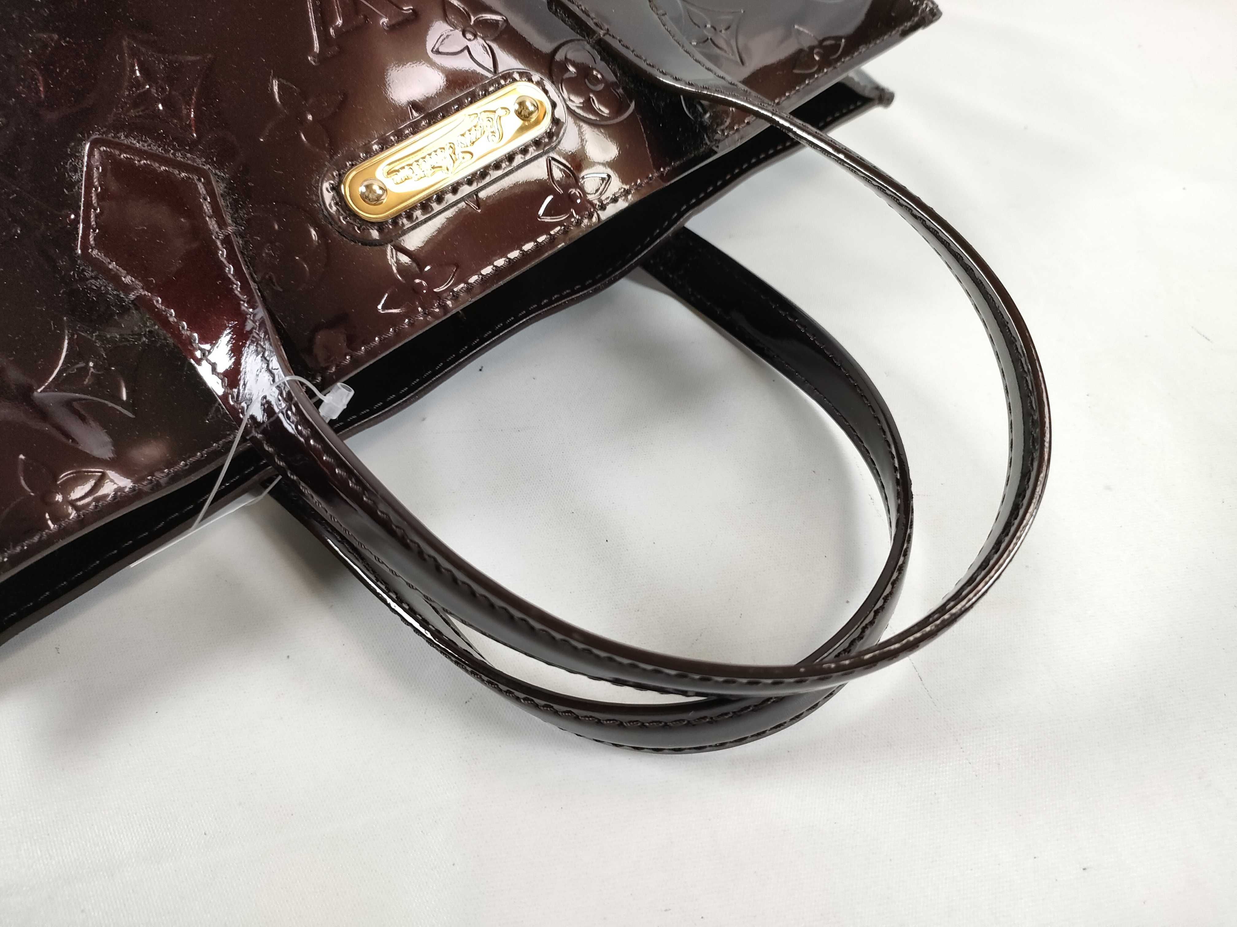 Vernis Wilshire handbag (slightly misshapen) — view 3