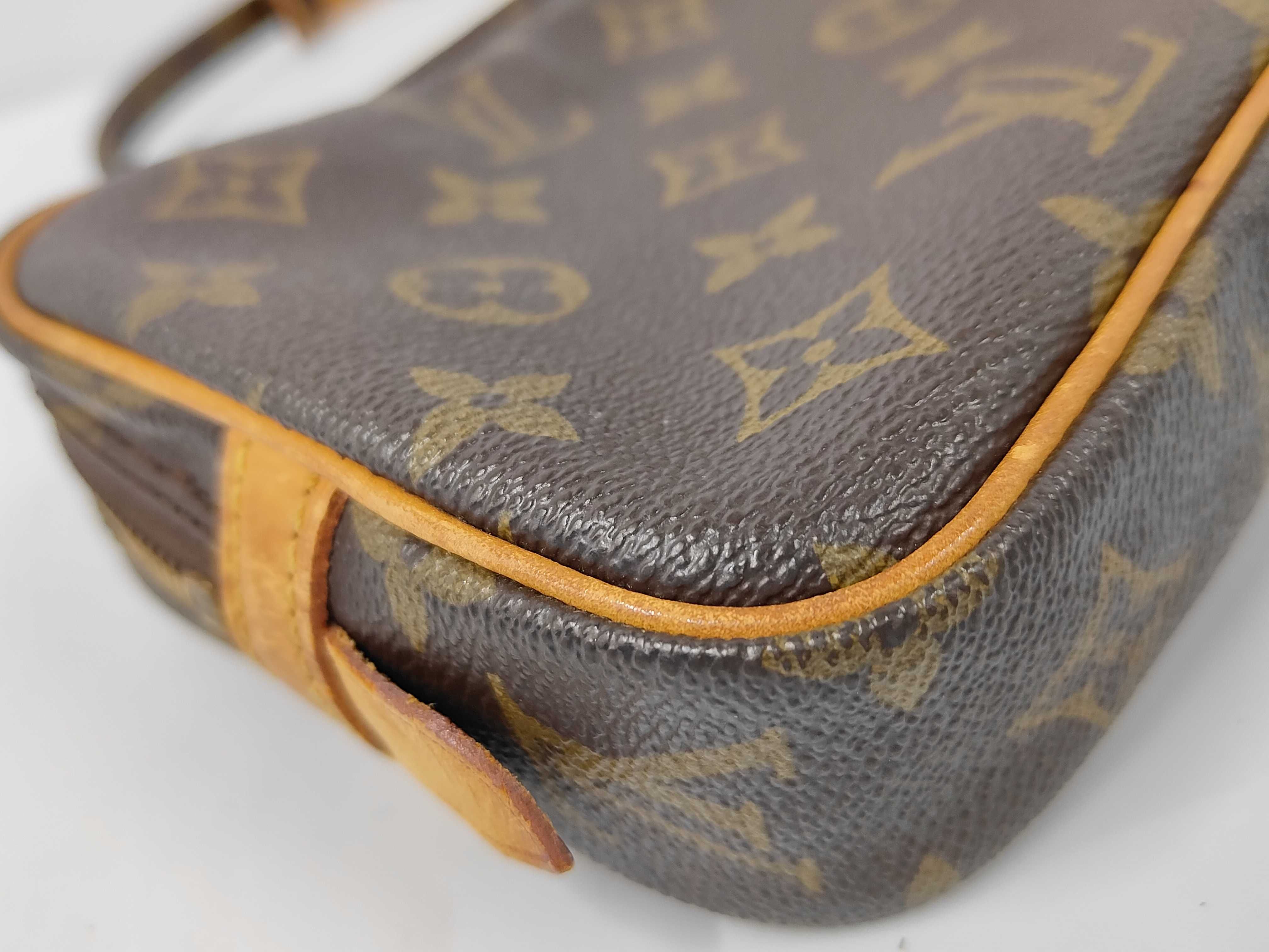 Monogram Marly Pochette 883 TH (Shoulder strap damaged) — view 4