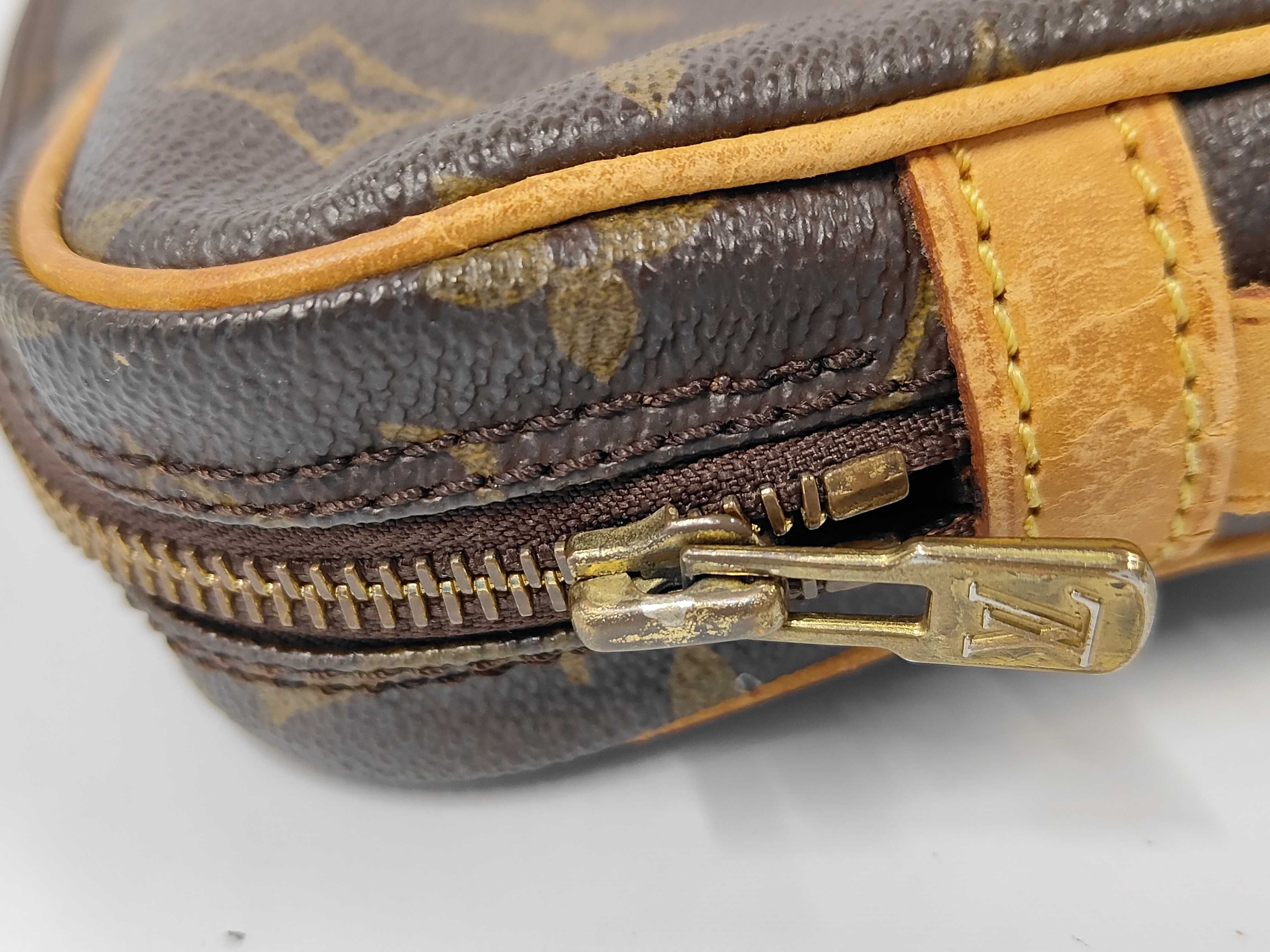 Monogram Marly Pochette 883 TH (Shoulder strap damaged) — view 8