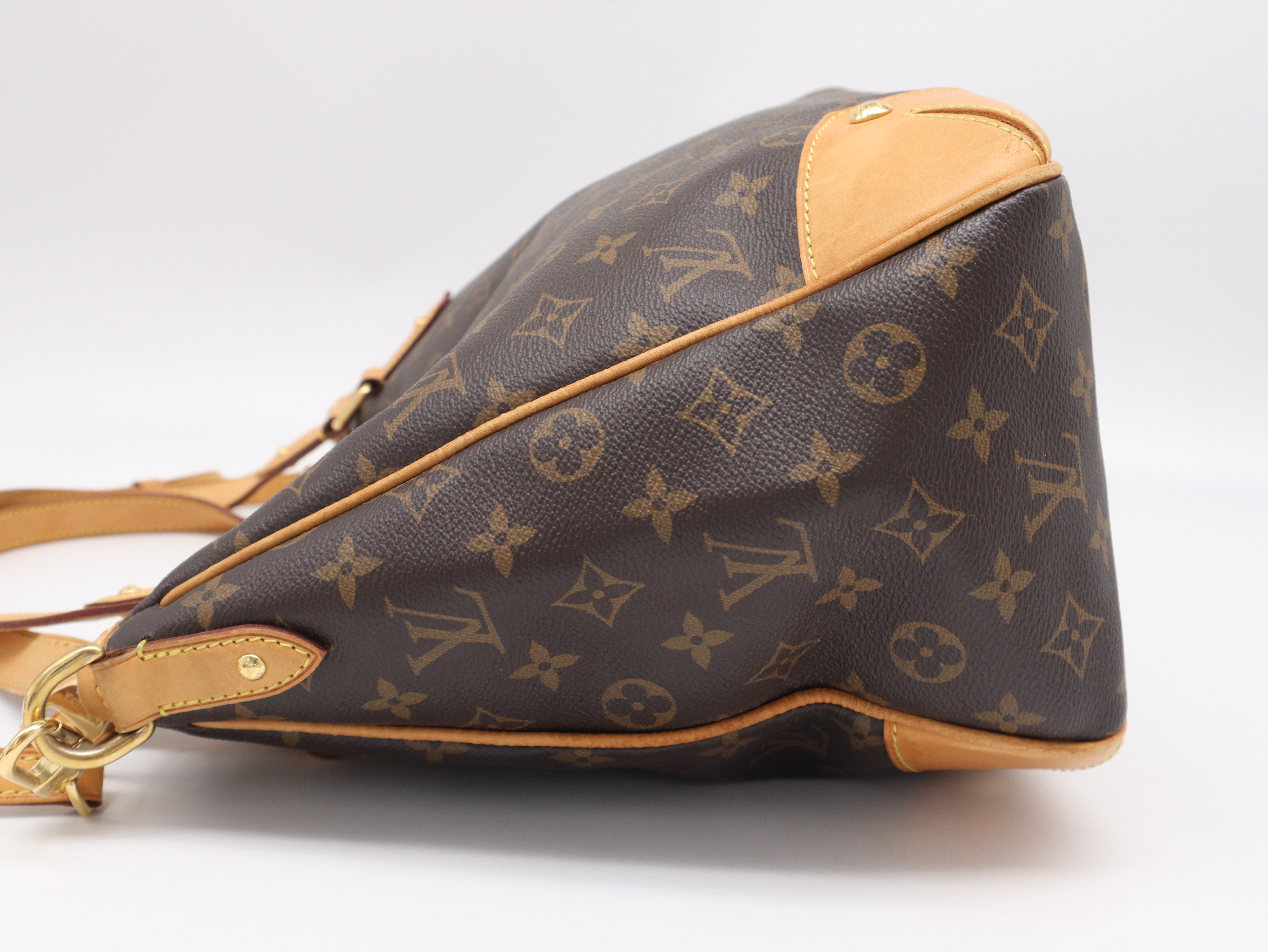 M41232 Monogram Estrella MM Shoulder Bag — view 3