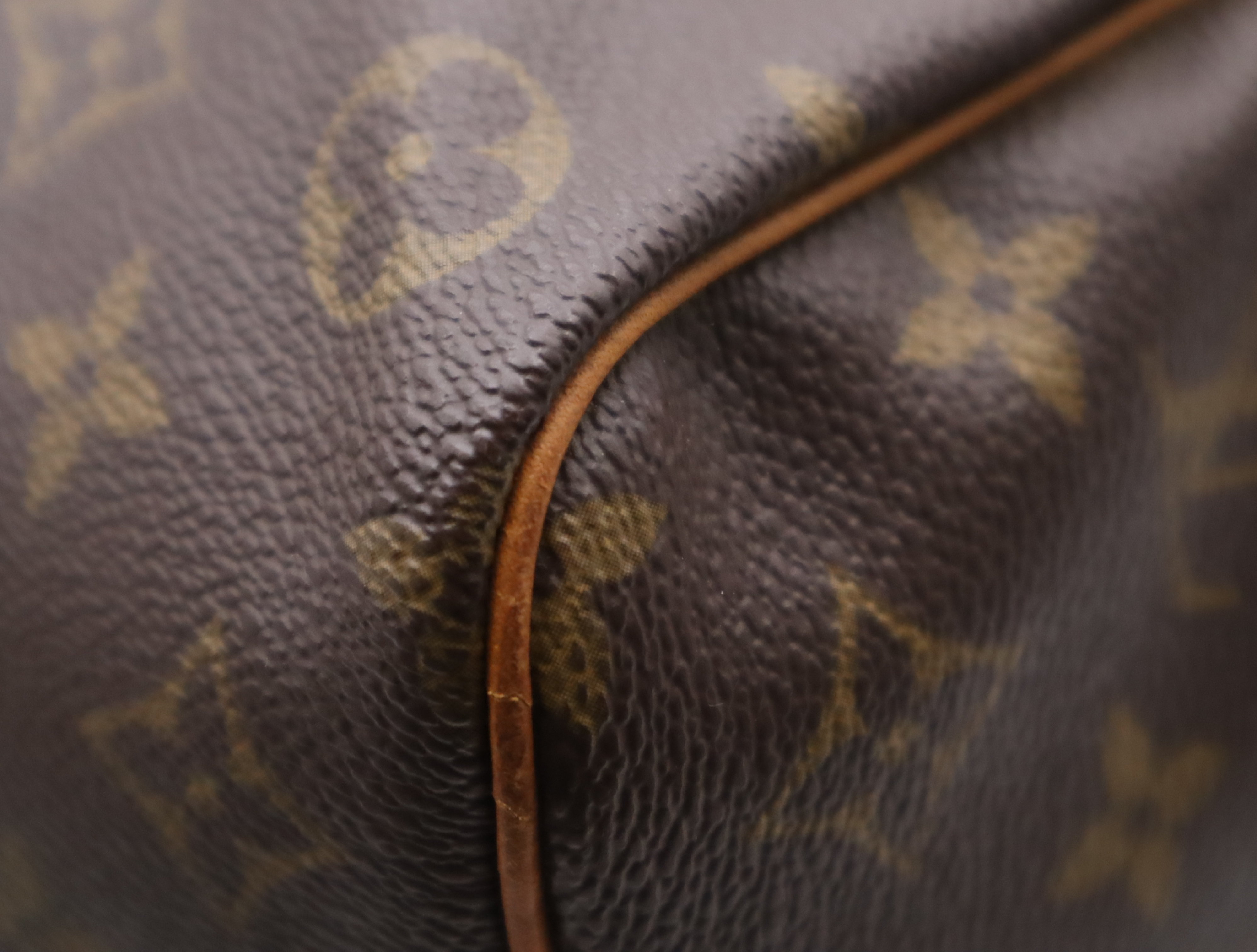 M41416 Monogram Keepall Bandoulière 50 Boston Bag with Shoulder Strap — view 7