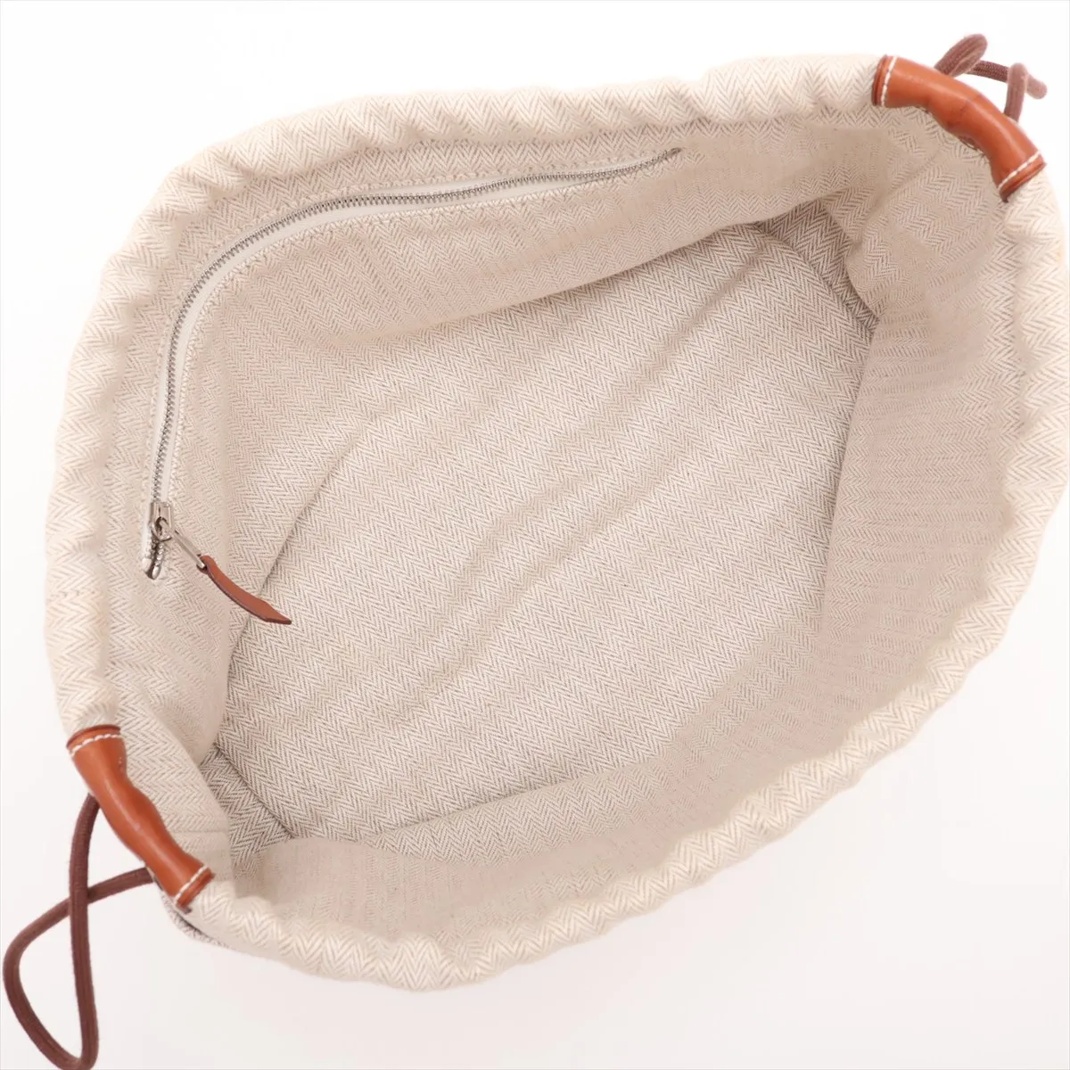 Fourbi 25 Canvas Pouch, Ivory, Silver Hardware — view 3