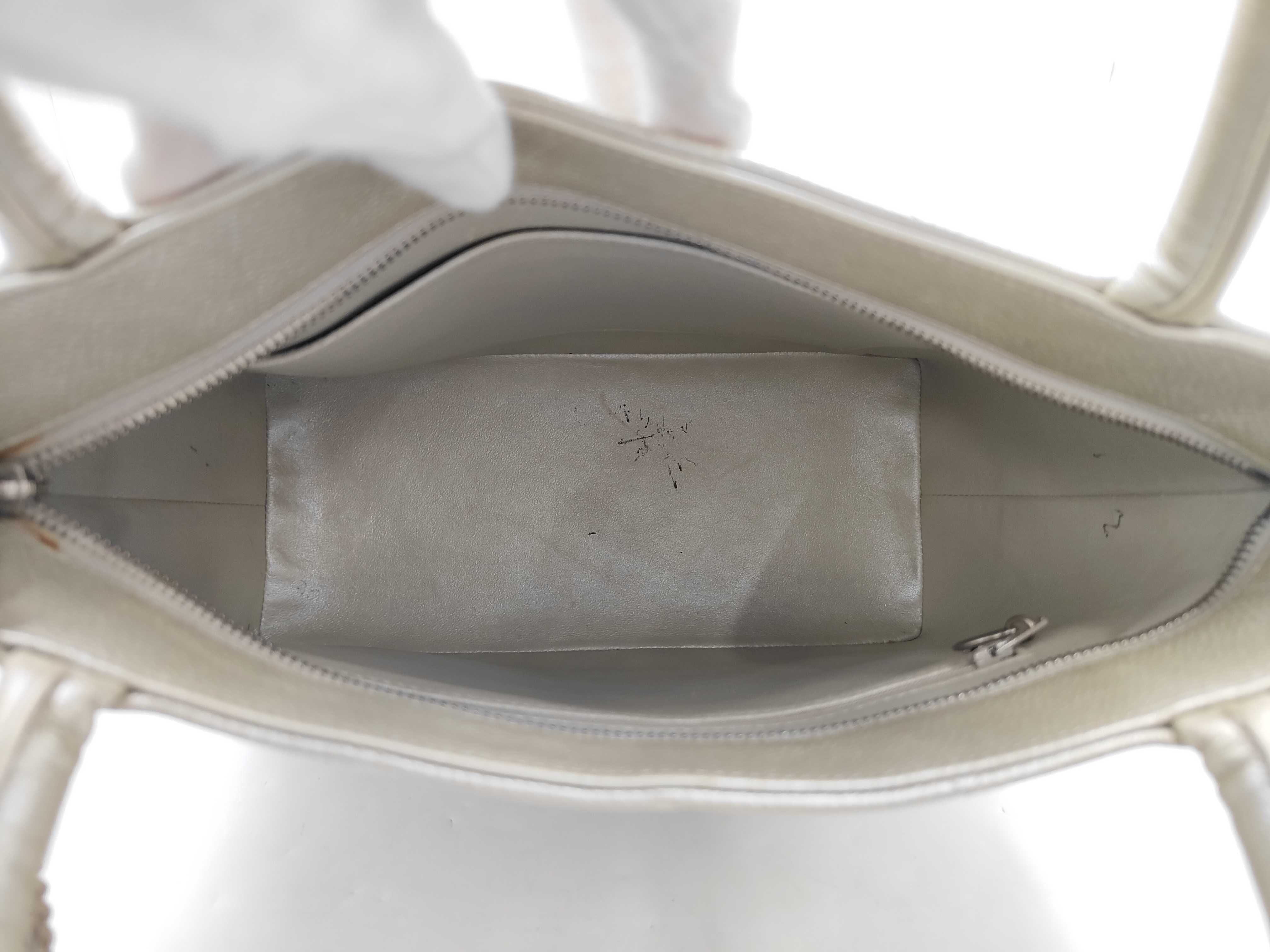 Reissue Tote Bag, Caviar Leather, with Seal — view 12