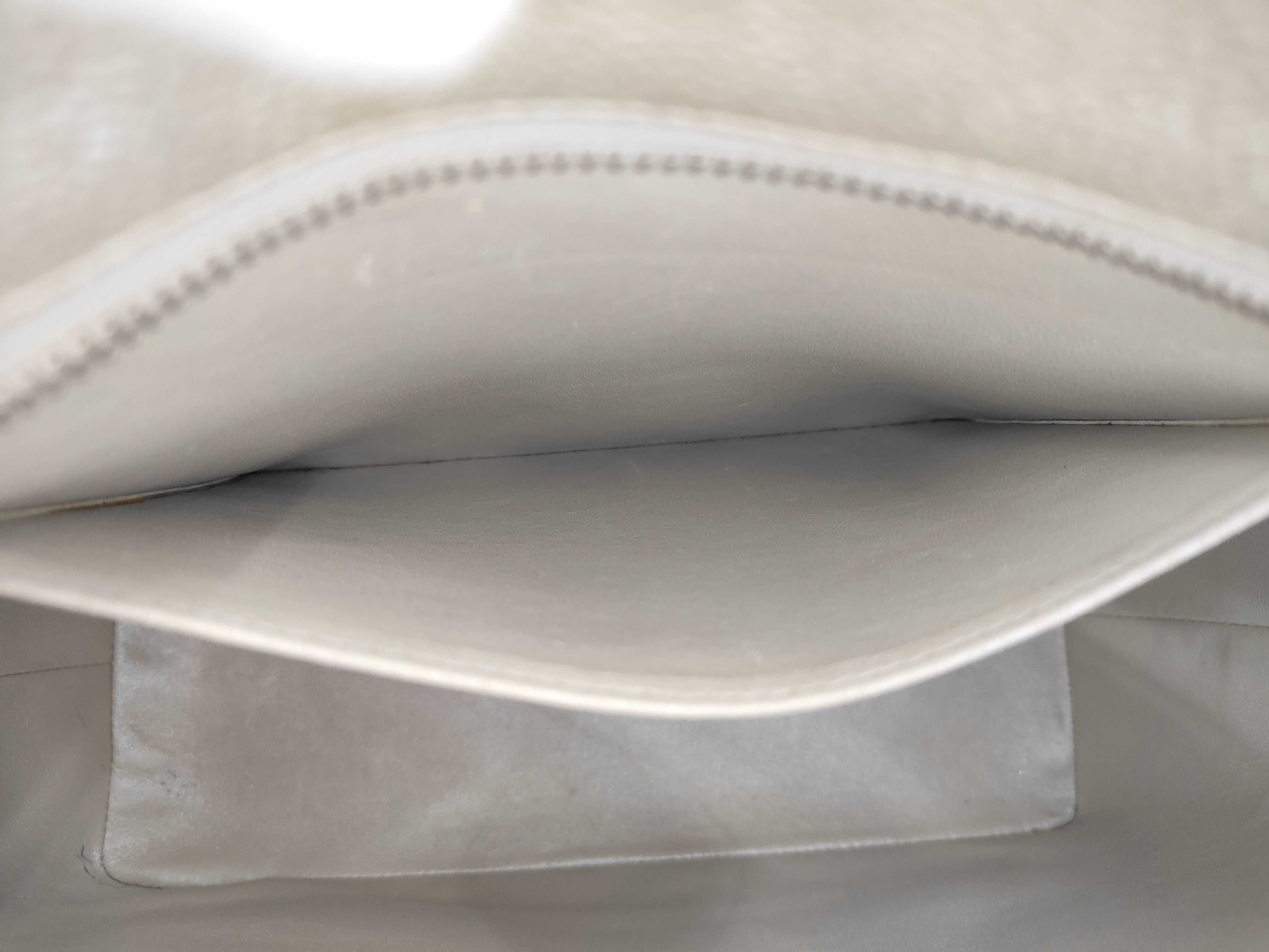 Reissue Tote Bag, Caviar Leather, with Seal — view 13