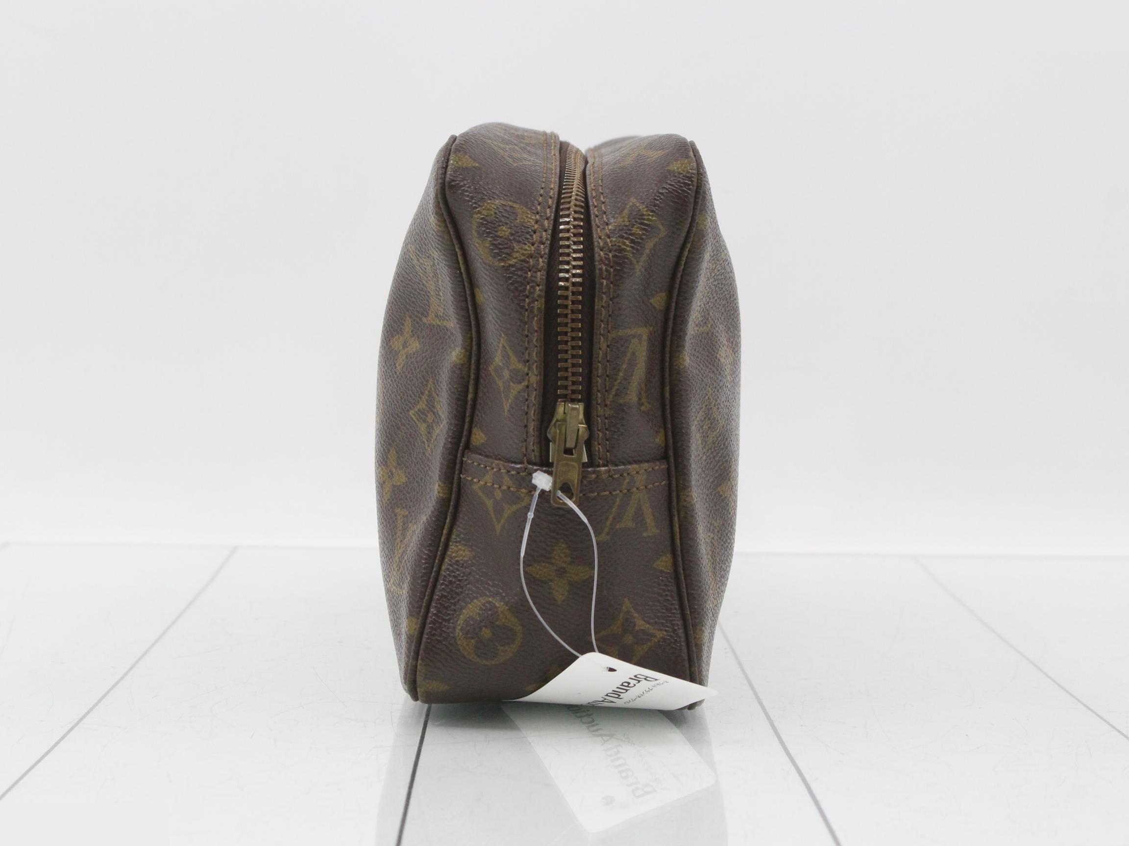 Trousses Toilette 28 Monogram M47522 — view 4