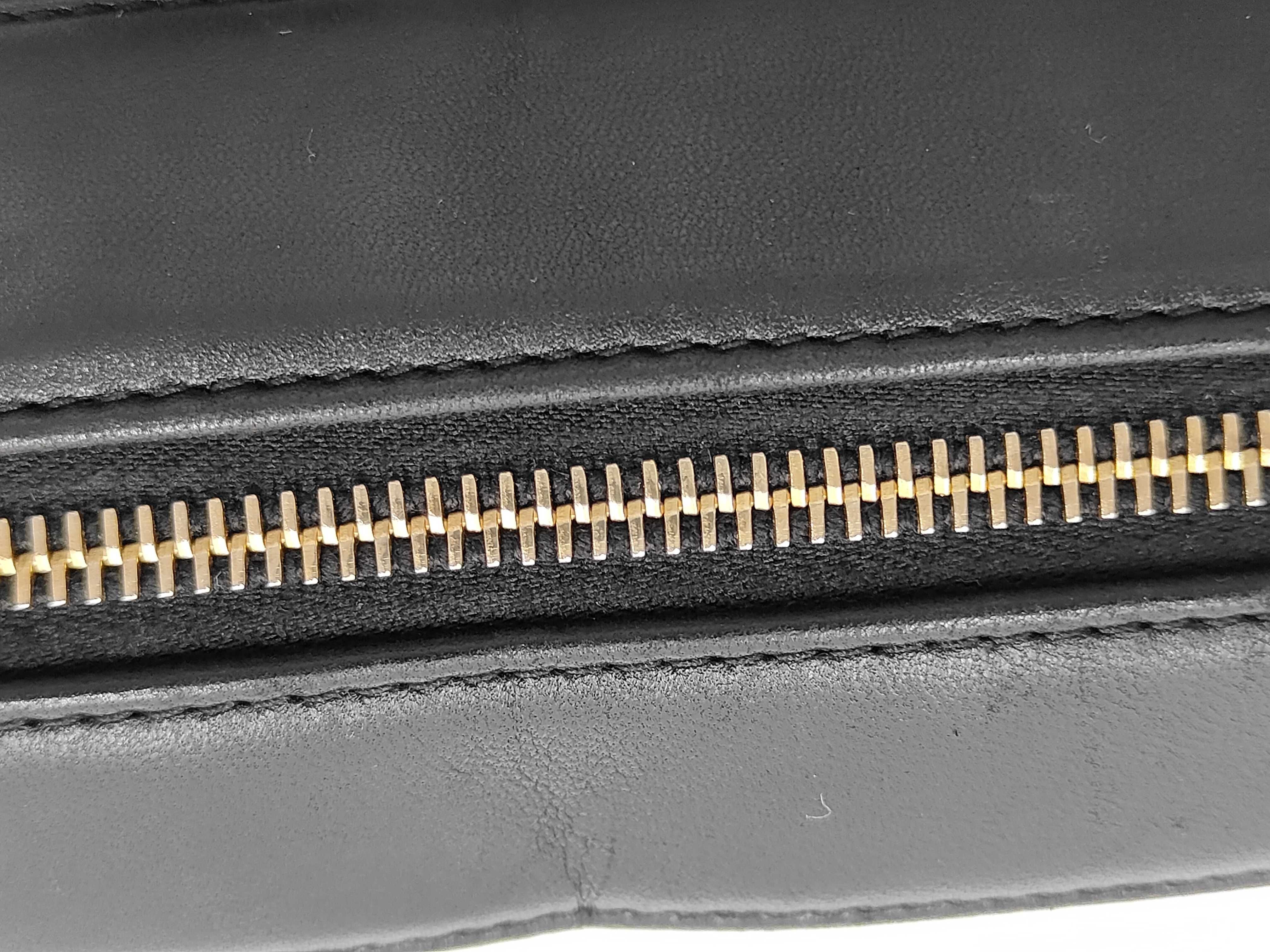 Chocolate Bar Shoulder Bag, serial number in the 7th range, with serial number. — view 6
