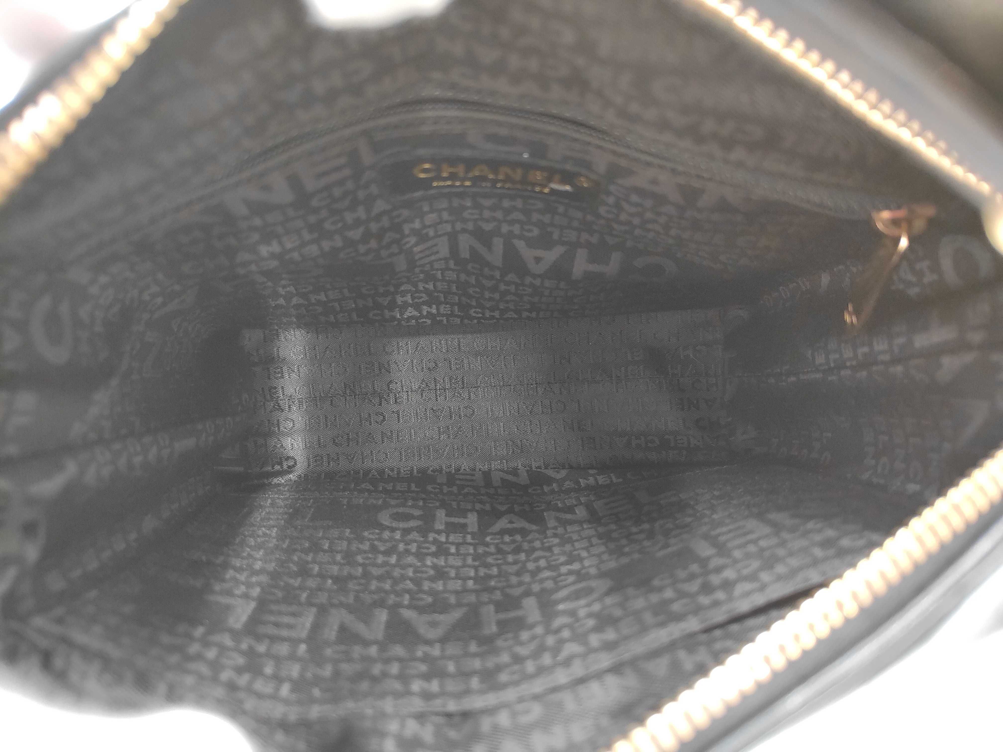 Chocolate Bar Shoulder Bag, serial number in the 7th range, with serial number. — view 9