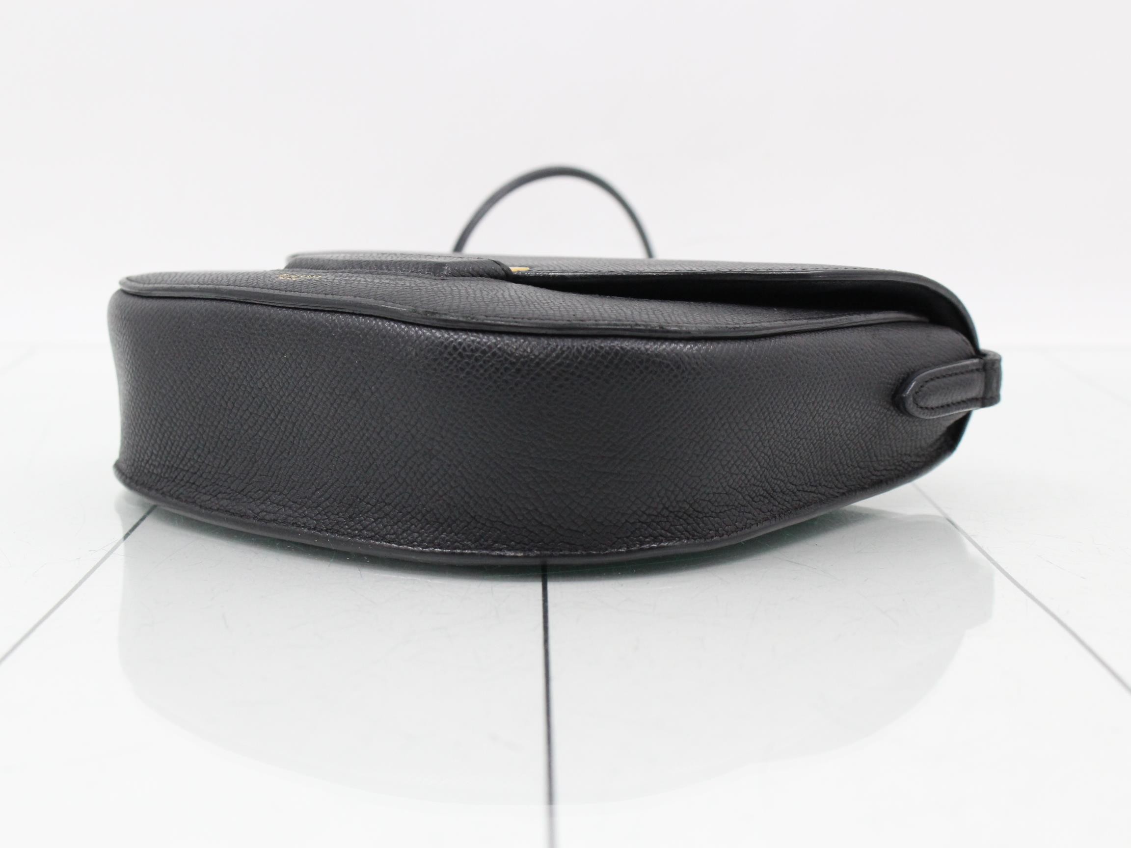 Trotter Small Leather Shoulder Bag, Black — view 6