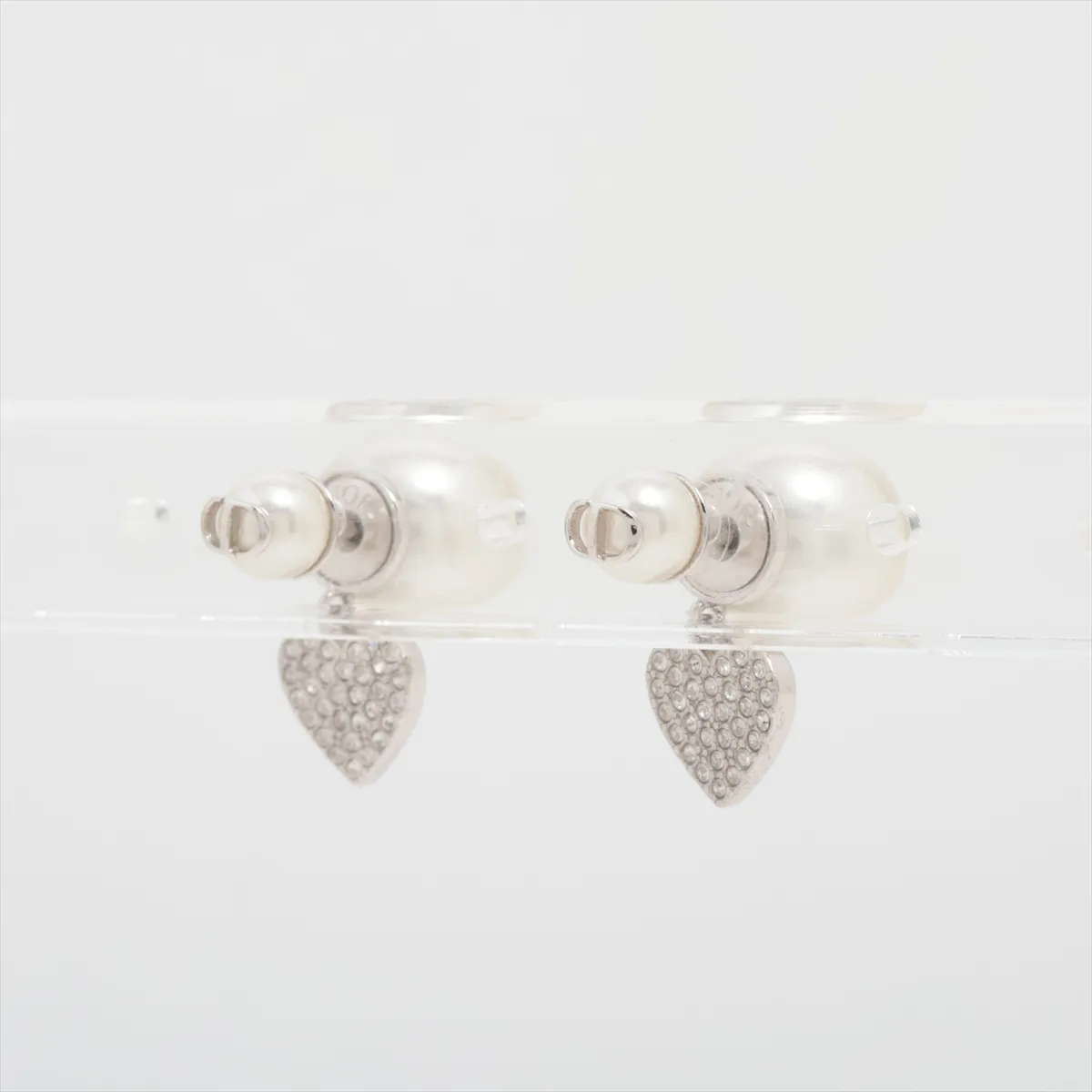Tribales earrings (for both ears), metal x rhinestone x faux pearl, silver, with some wear, tarnishing, and