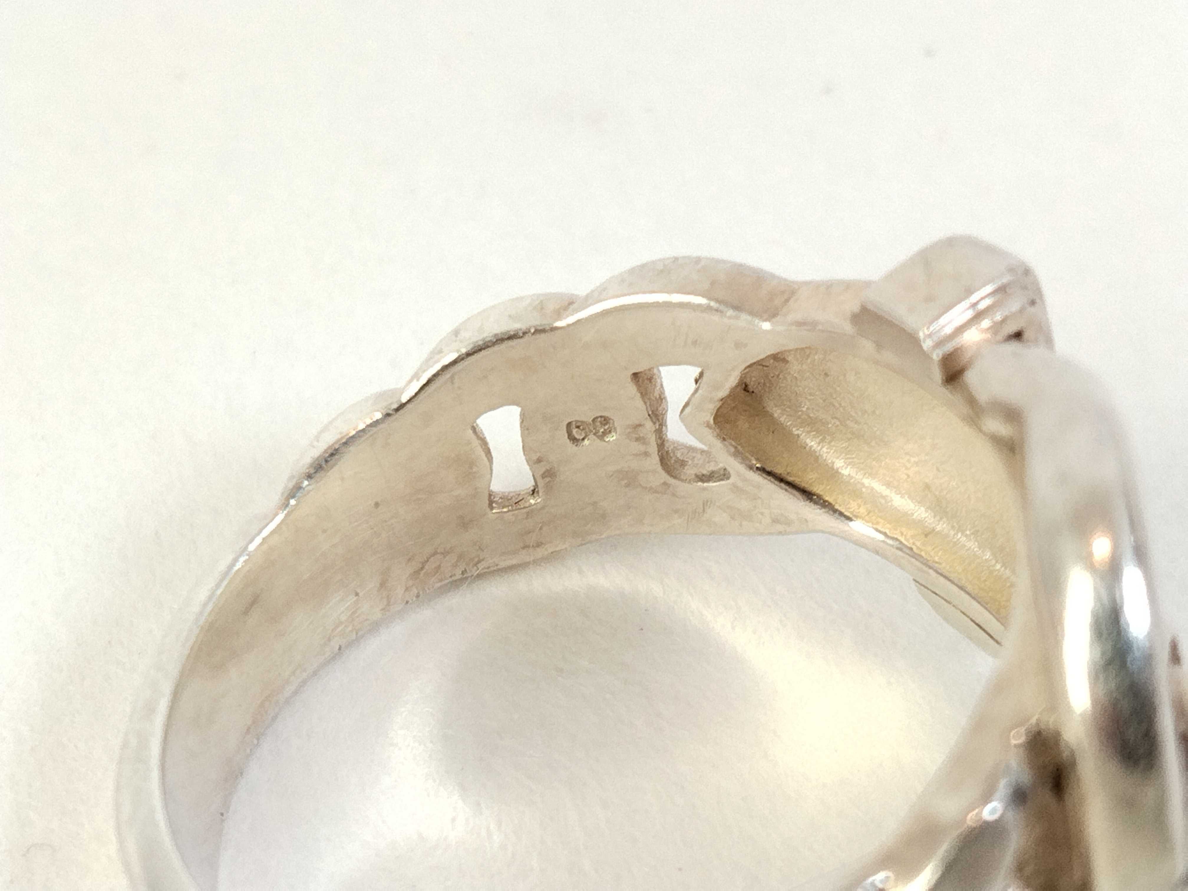 ring, belt motif ring — view 7