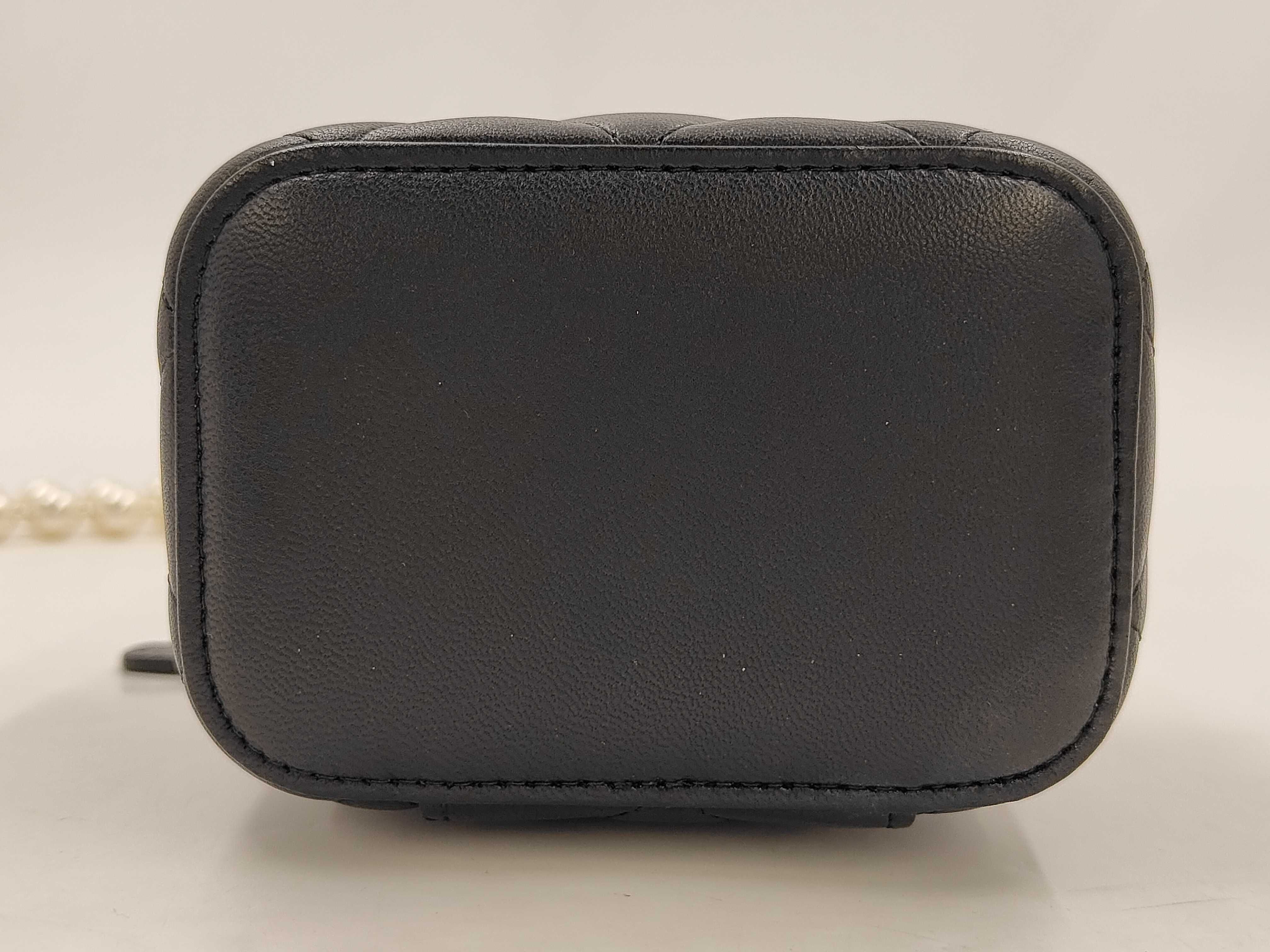 Pearl Vanity Case Mini Box Bag — view 7