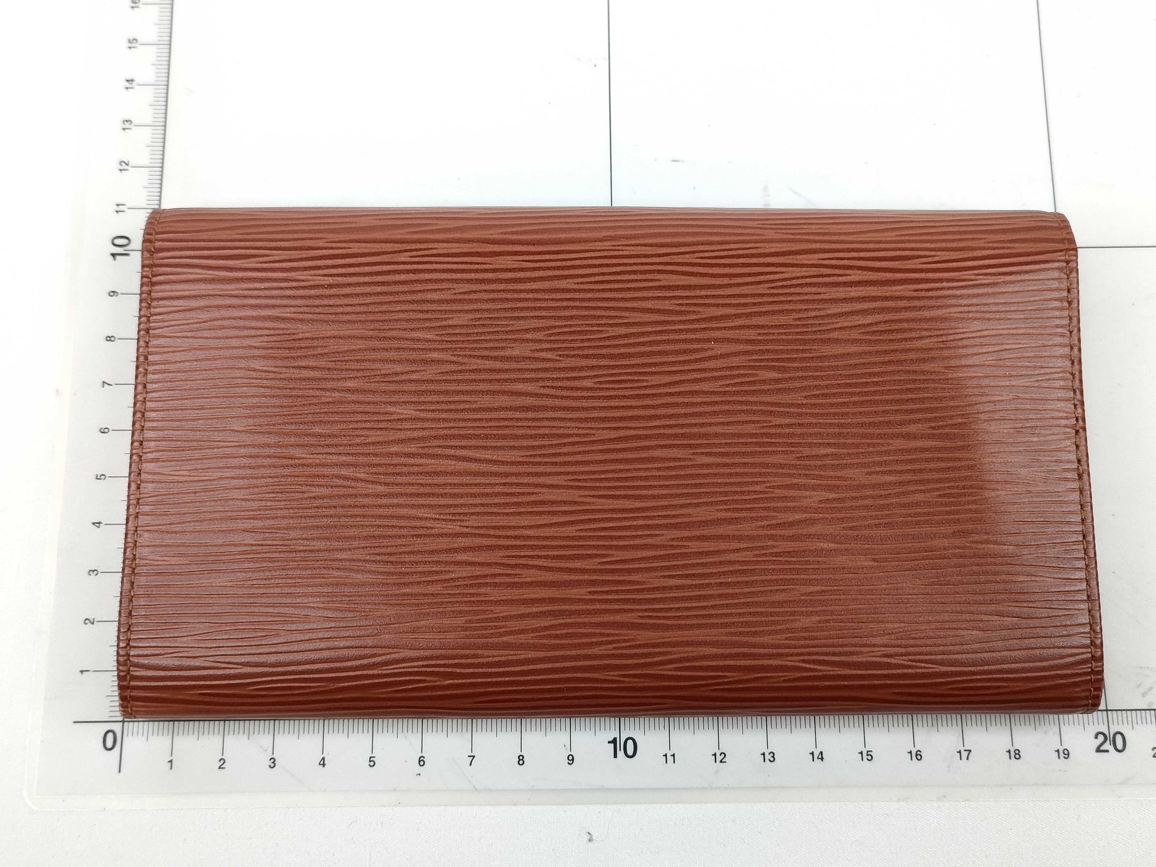 Epi M63573 Portemonnaie Cartes Credit Bi-fold Long Wallet — view 2