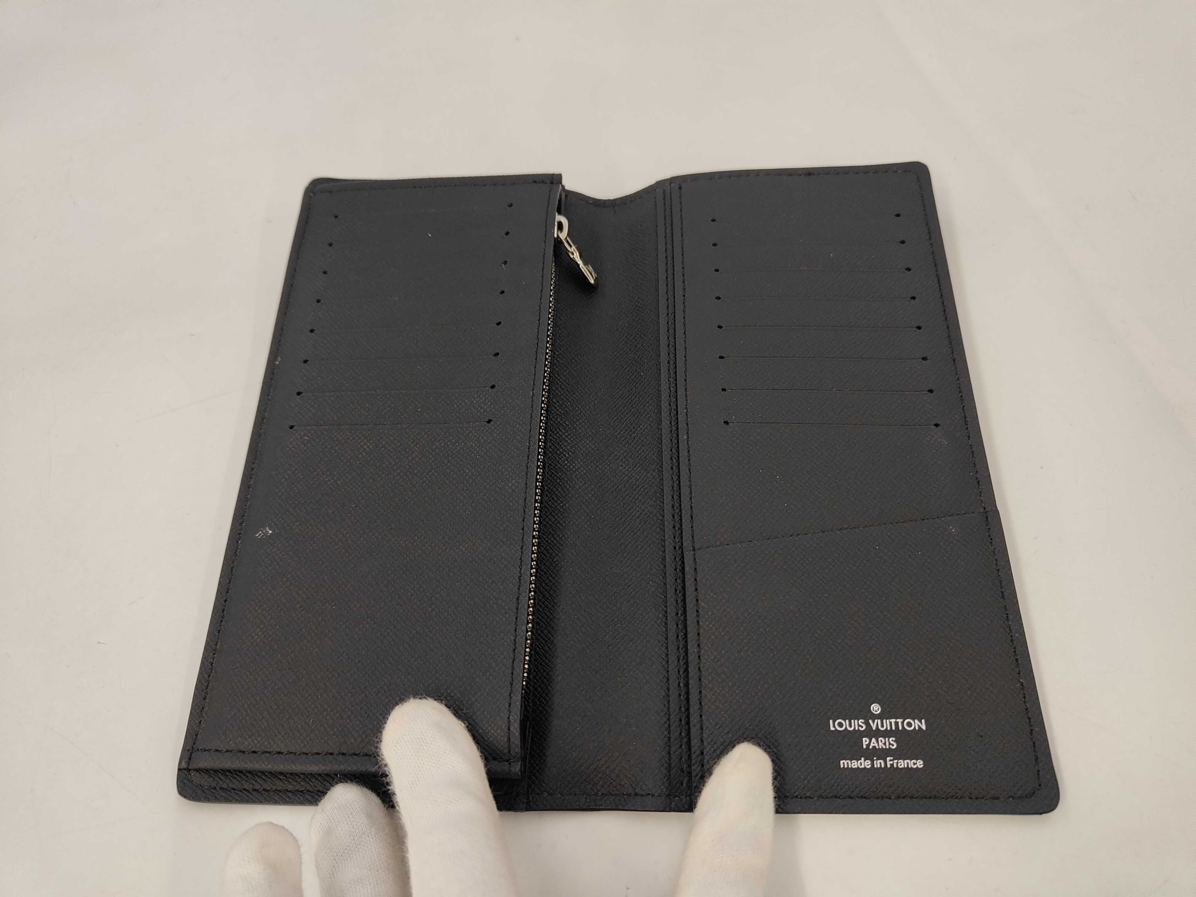 Epi Leather Portefeuille Brazza Noir MB1168 Wallet — view 7