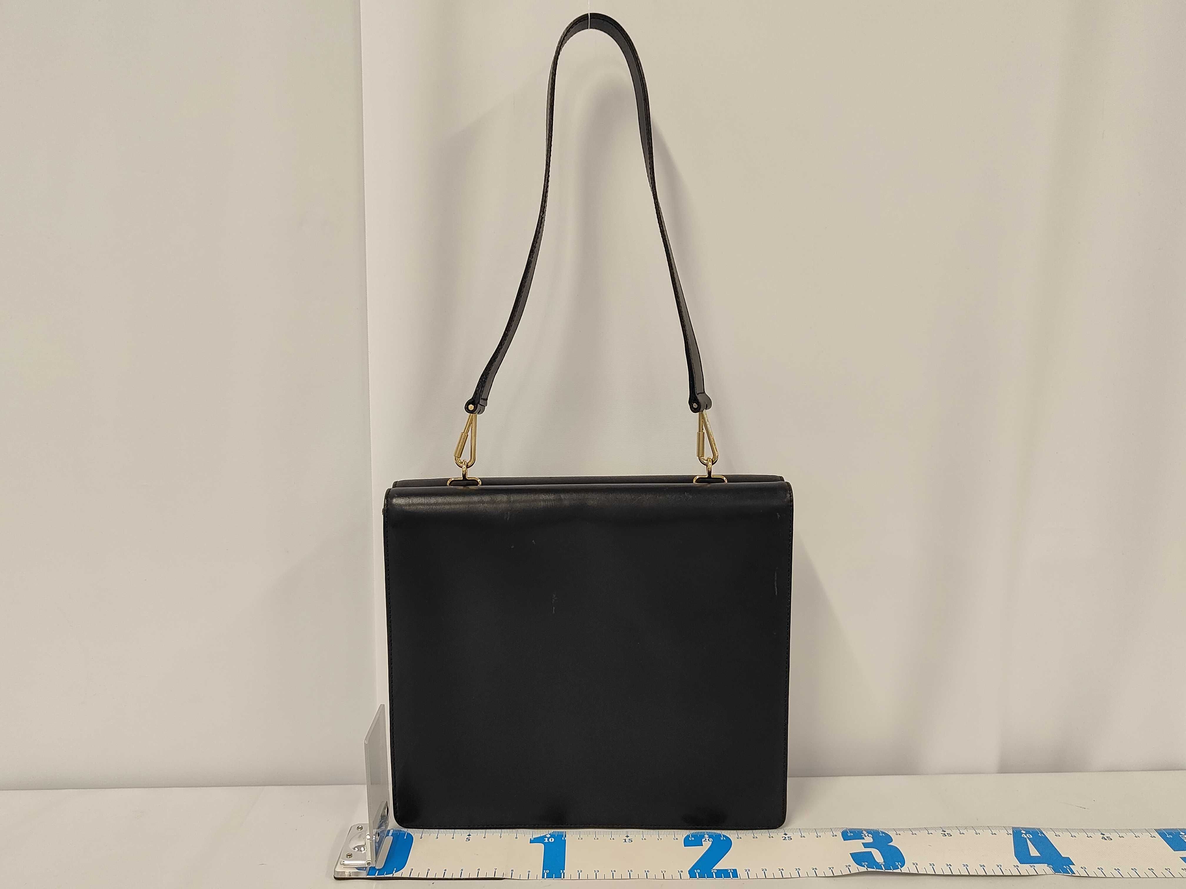 shoulder bag — view 2