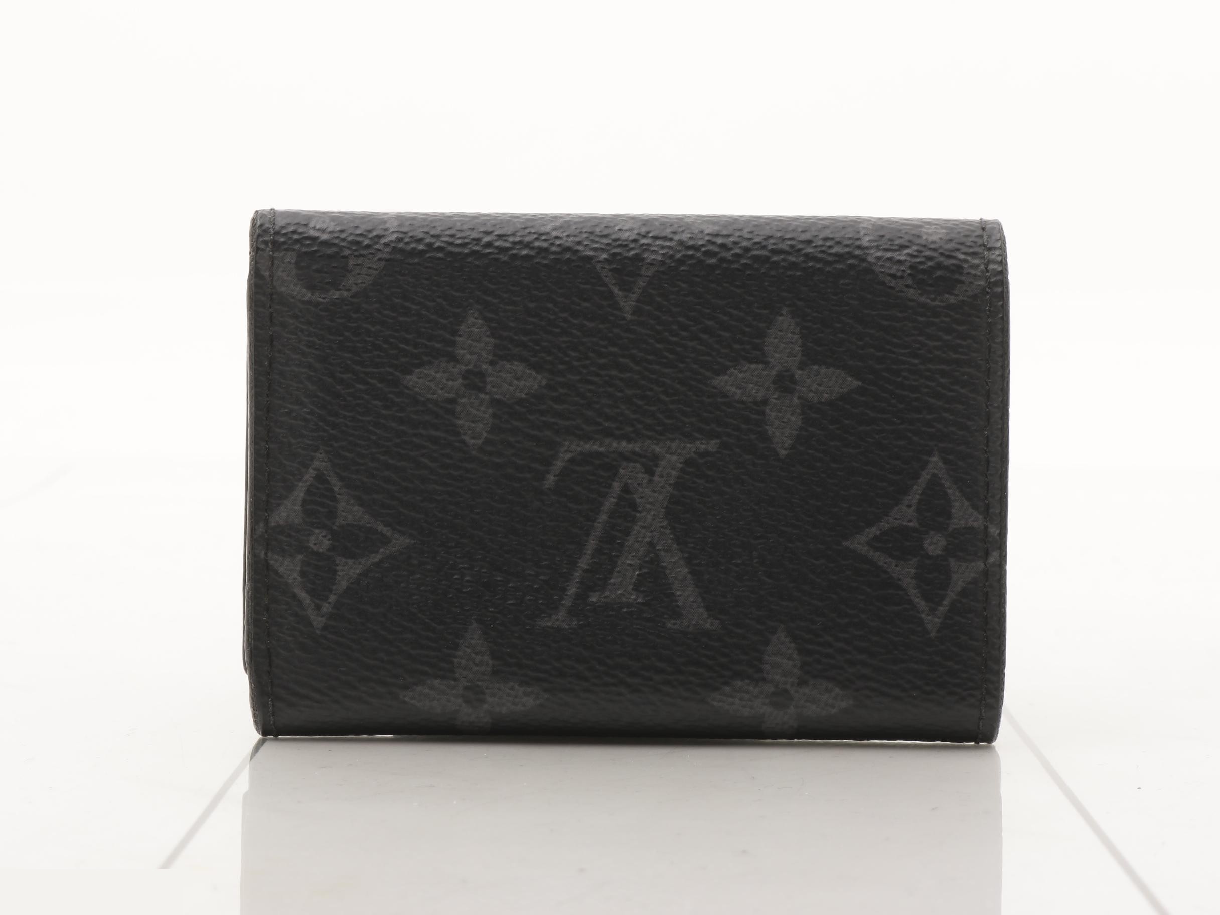 Discovery Compact Wallet — view 2