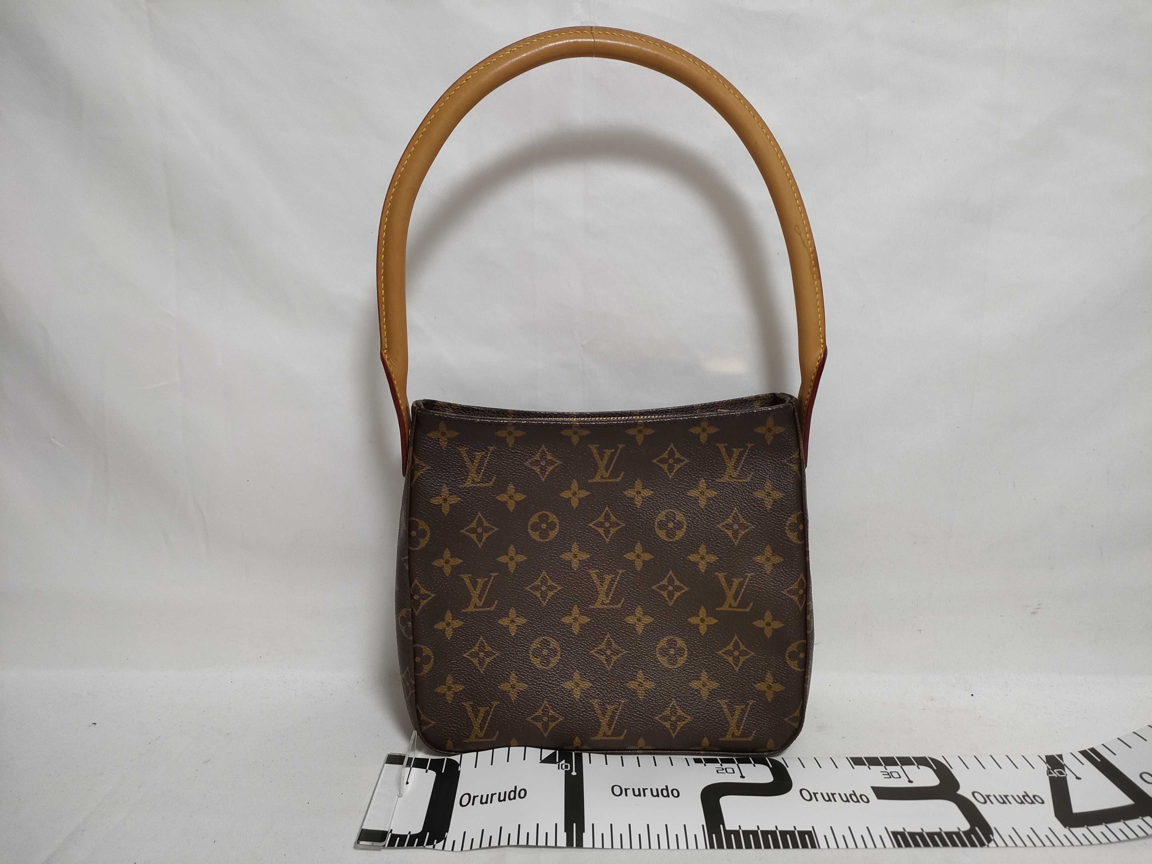 Monogram Louis Vuitton Looping MM M51146 Handbag — view 2