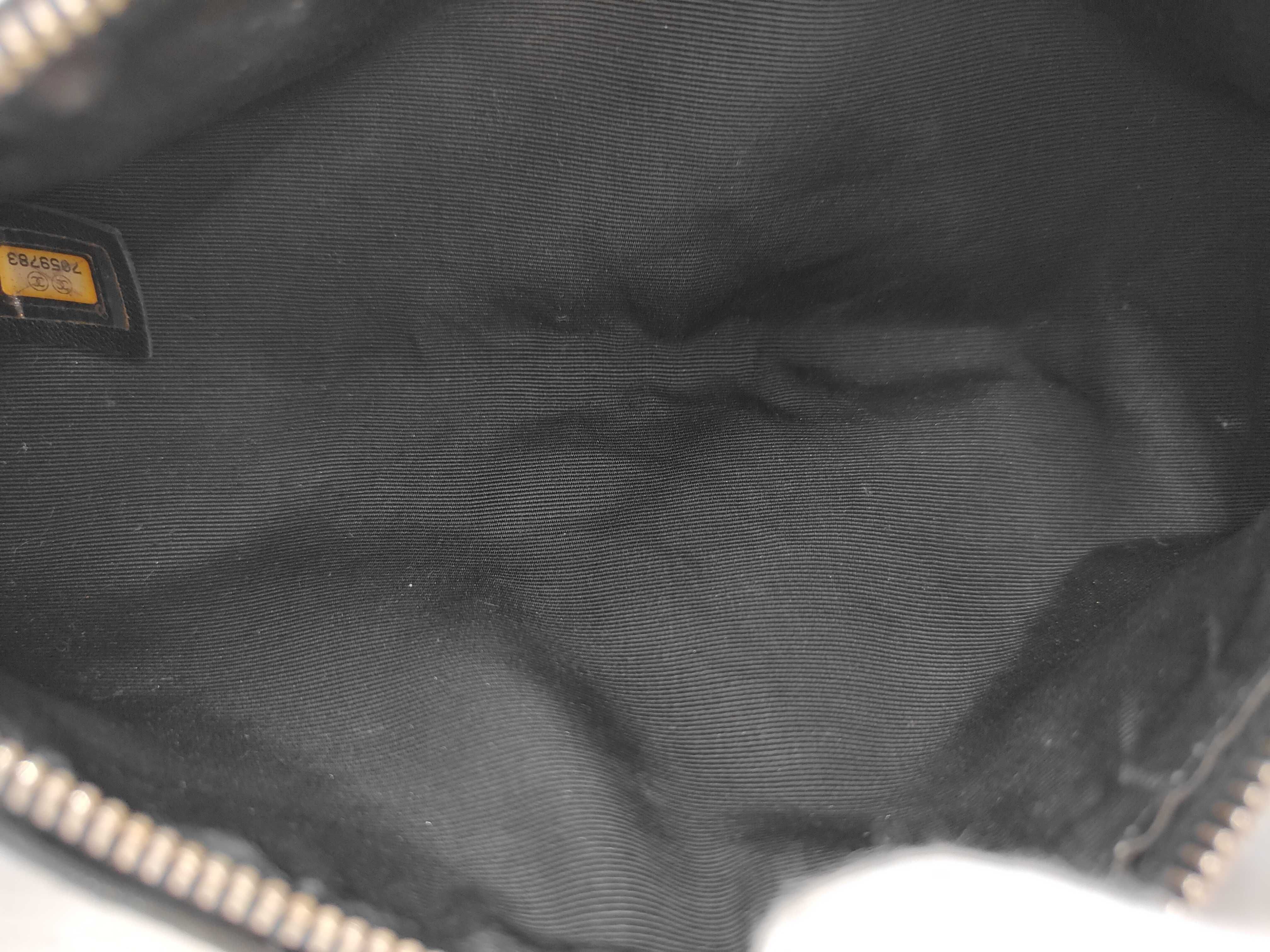 pouch — view 5