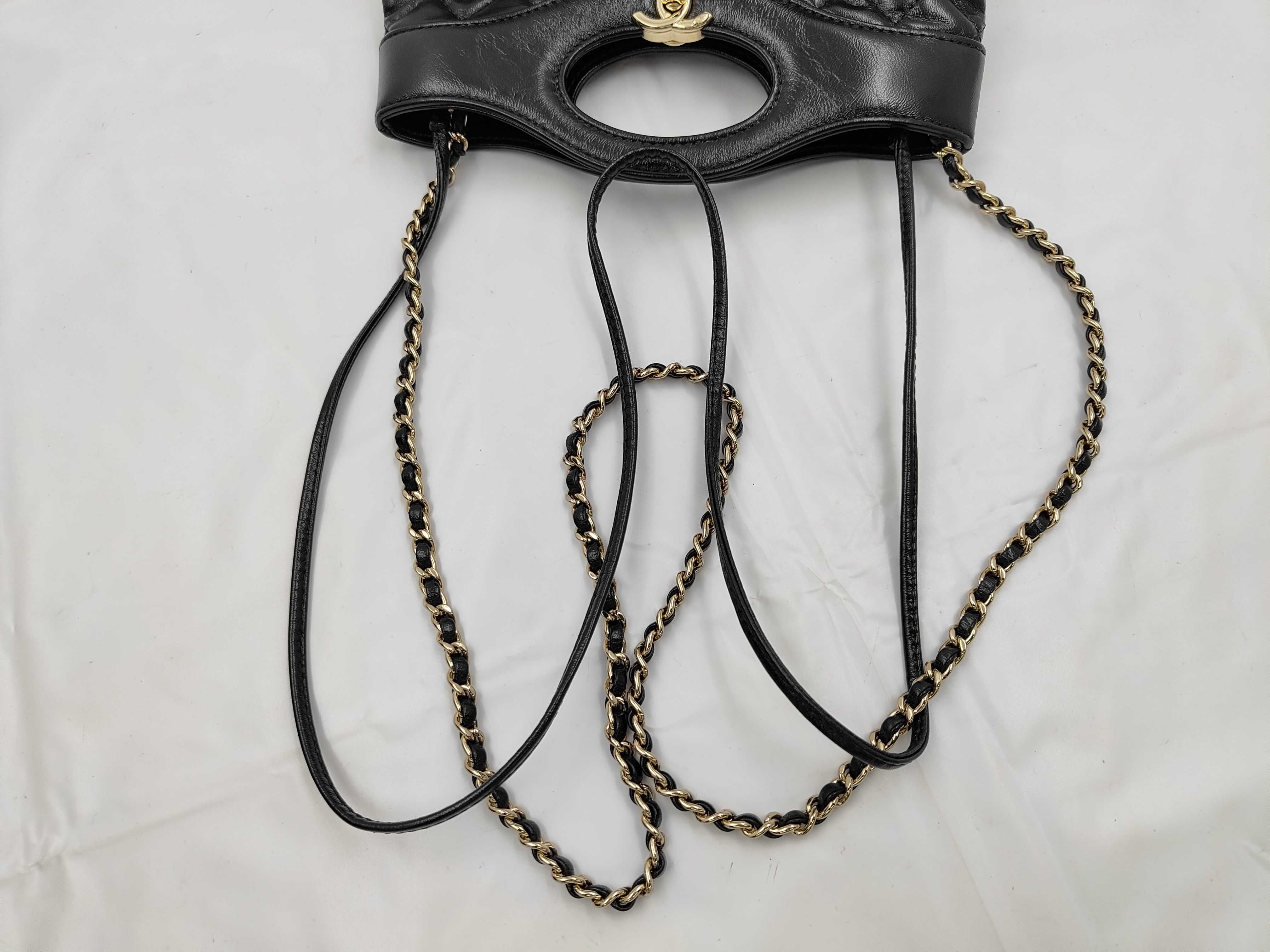 Mini Shopping Bag CHANEL31 Shiny Calfskin Black Gold Hardware AS4133 Shoulder Bag — view 3
