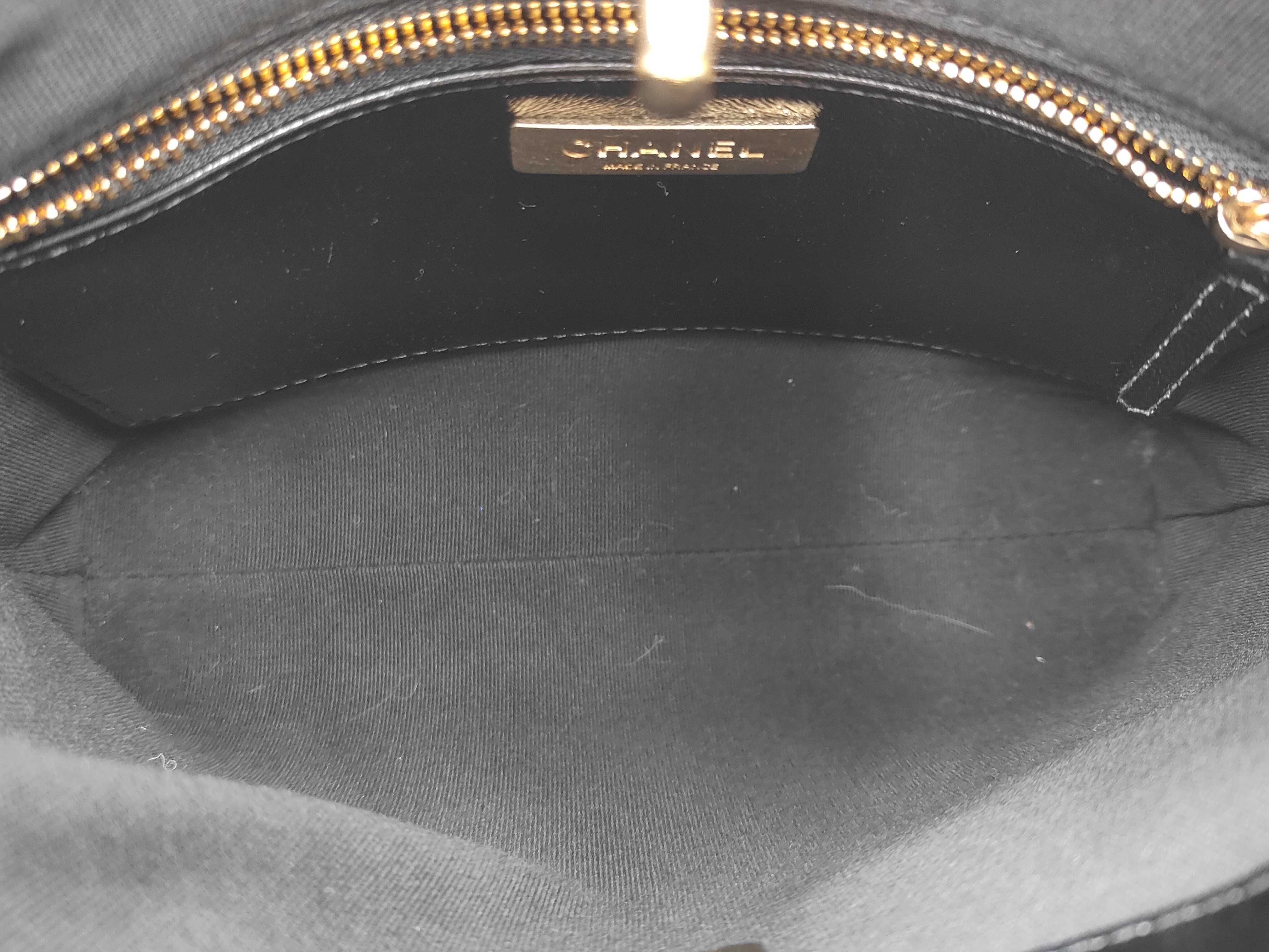 Mini Shopping Bag CHANEL31 Shiny Calfskin Black Gold Hardware AS4133 Shoulder Bag — view 9