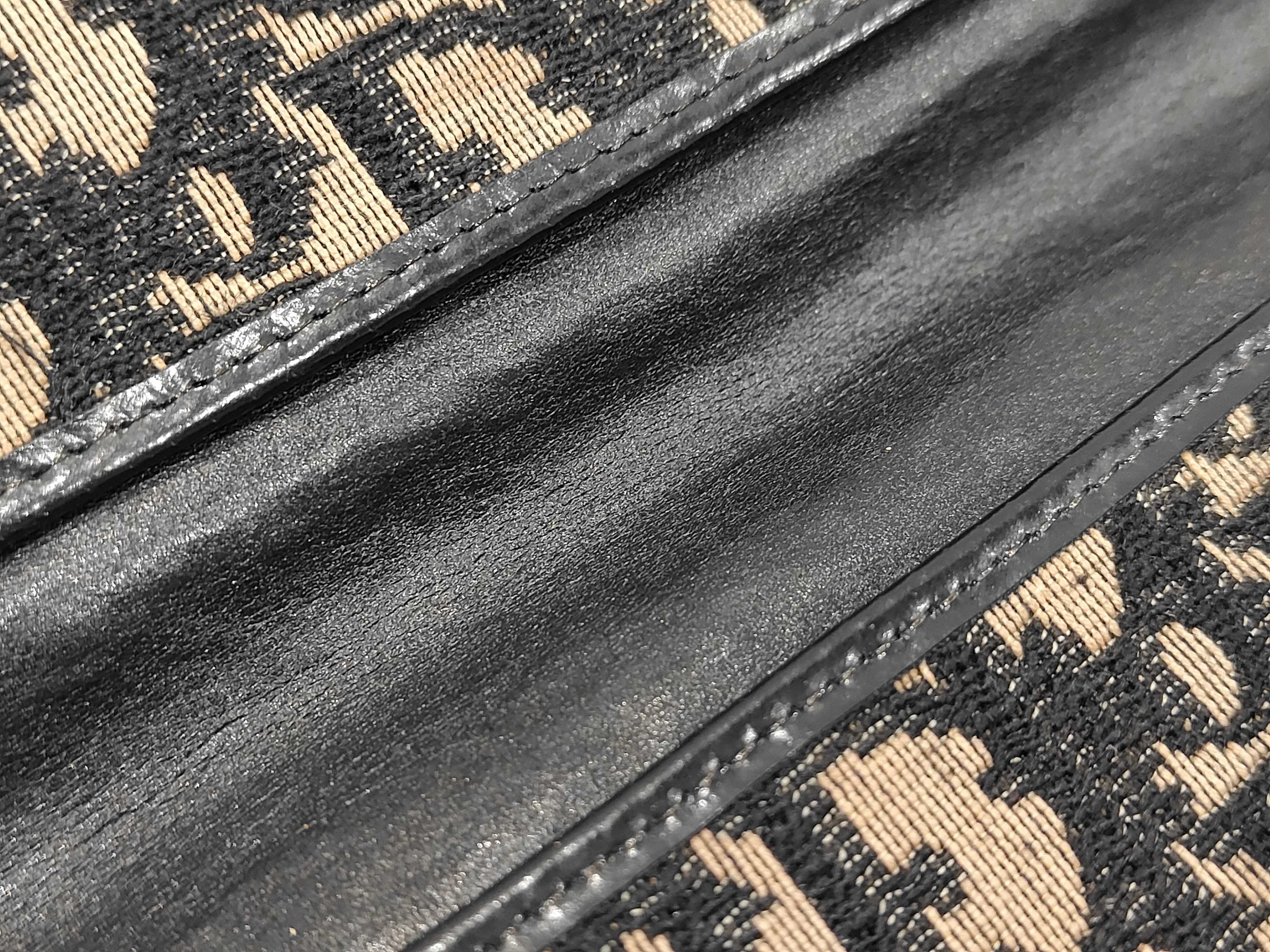 Trotter Second Bag Handbag — view 14