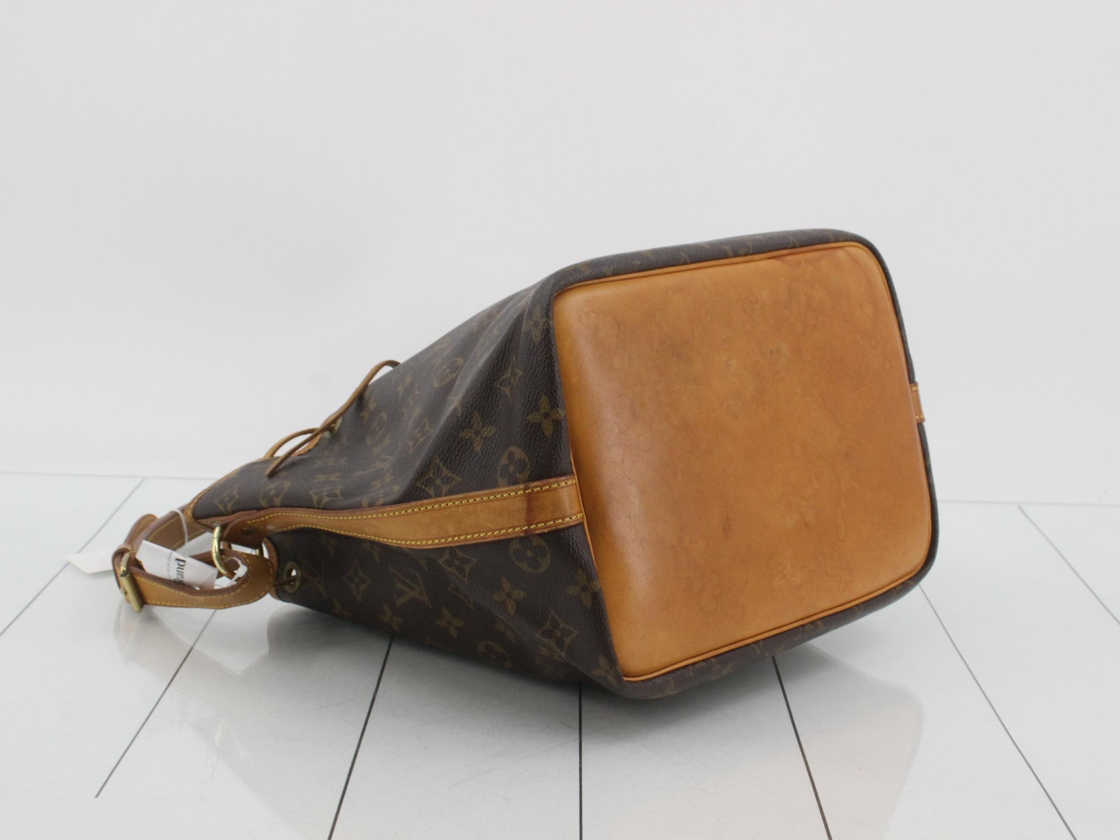 Monogram Petit Noé (older model) Shoulder Bag — view 5