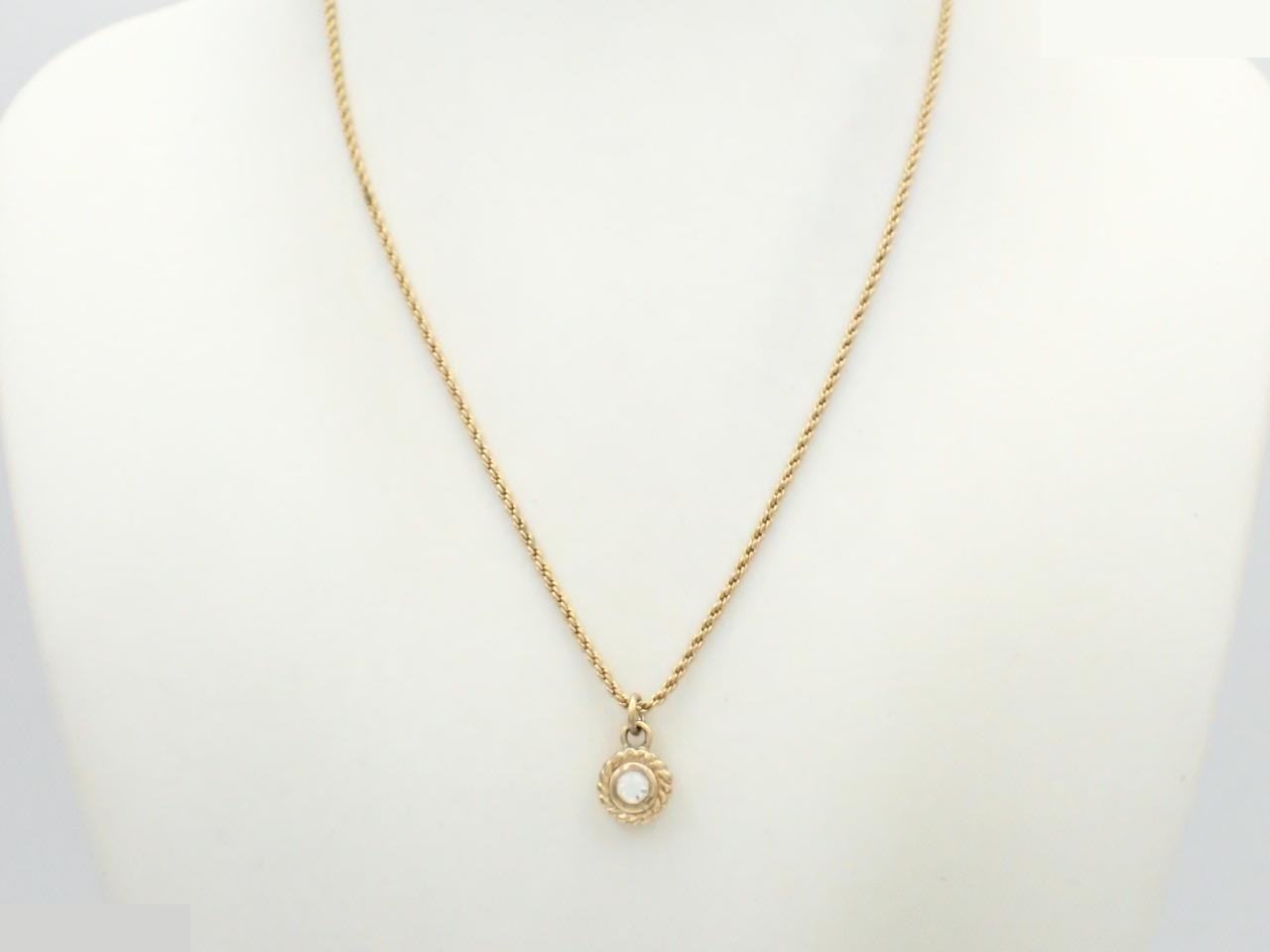Other lines: Precious metal necklaces and pendants, chain approximately 43cm. — view 3
