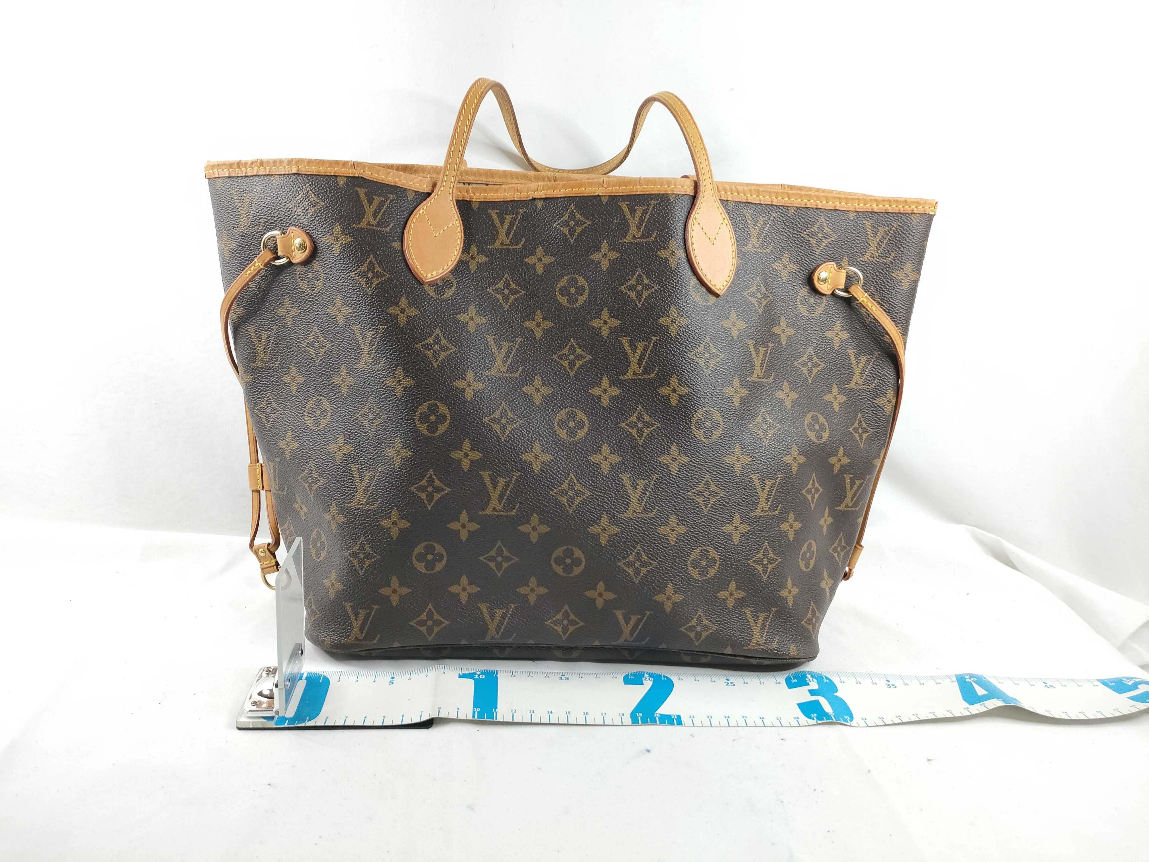 Monogram M40156 Neverfull MM Tote Bag — view 2