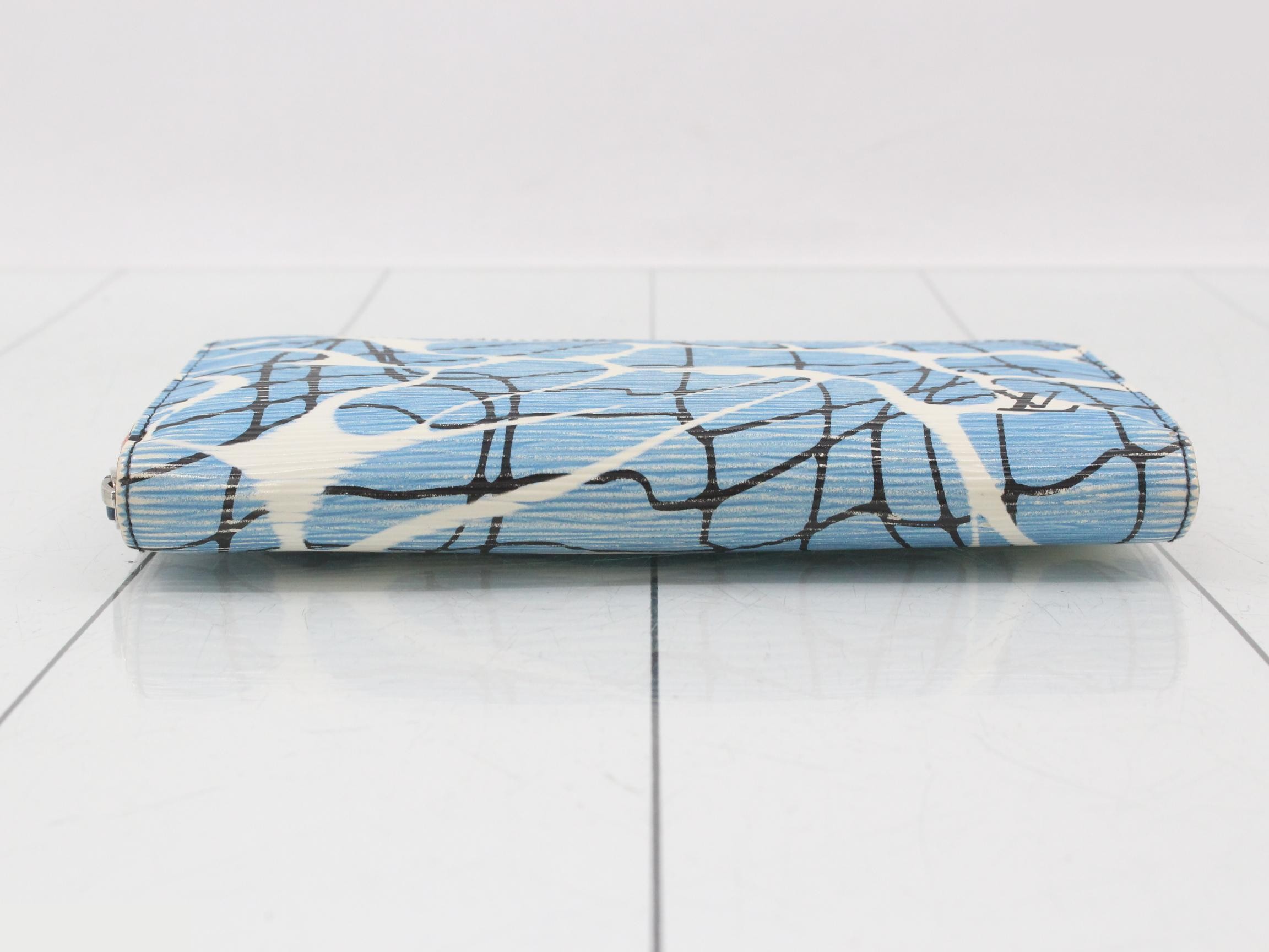 Lv Epi TN4185 Aqua Zippy Wallet — view 3