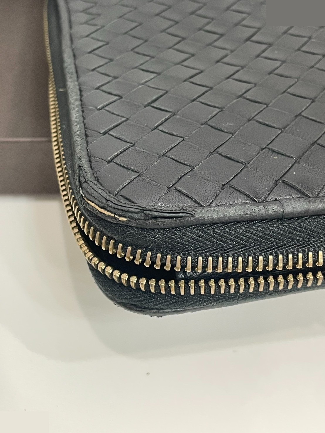 Intrecciato (bags) and wallets — view 4