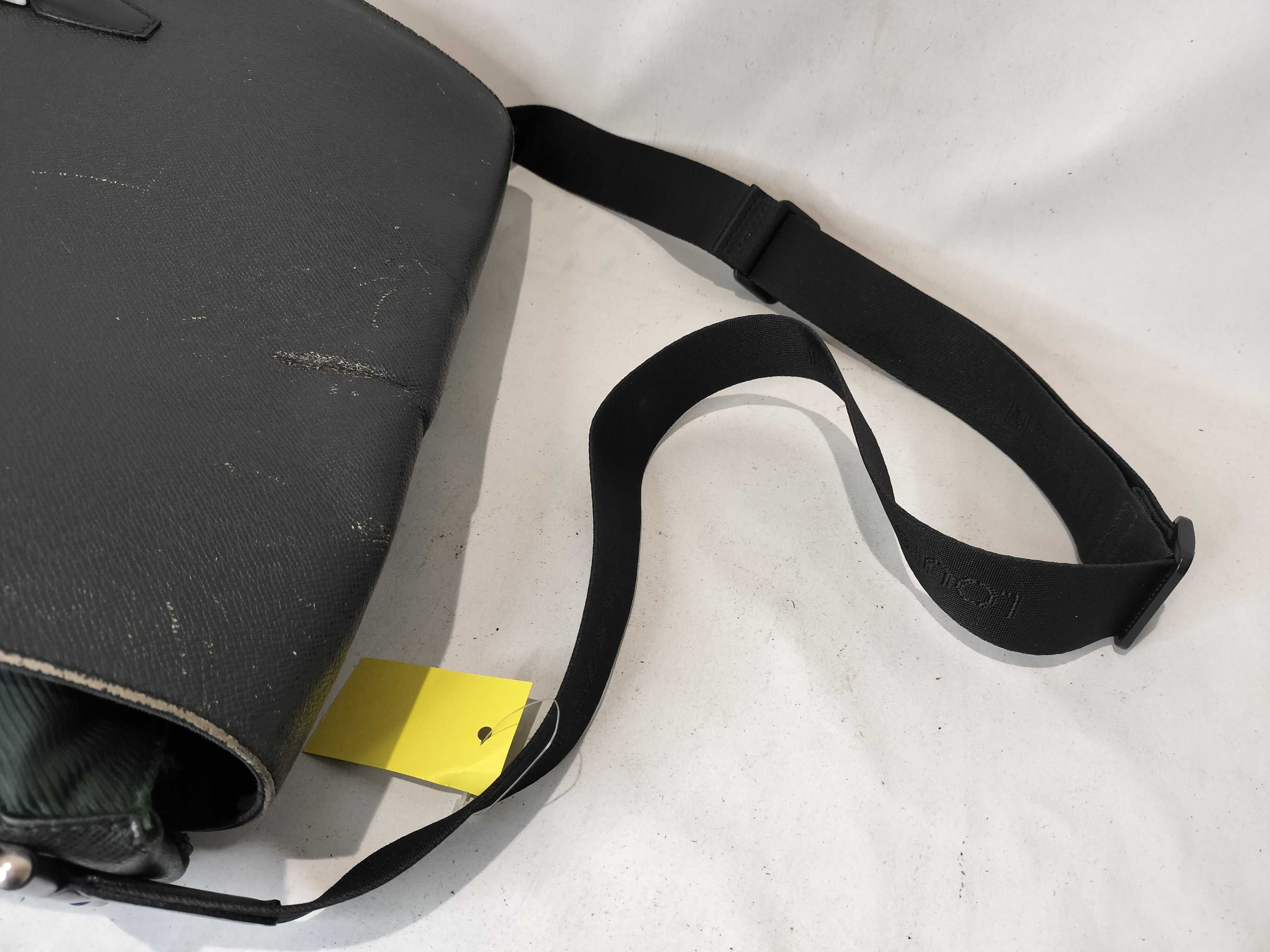 Taiga M30162 Delsu Shoulder Bag — view 4