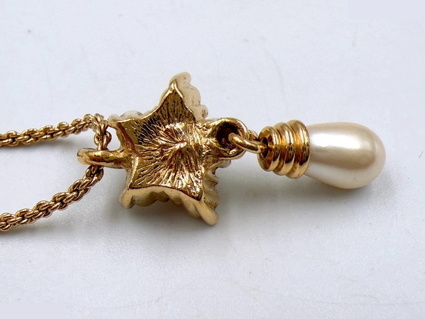 pearl necklace, gold color, chain approximately 44cm. — view 6