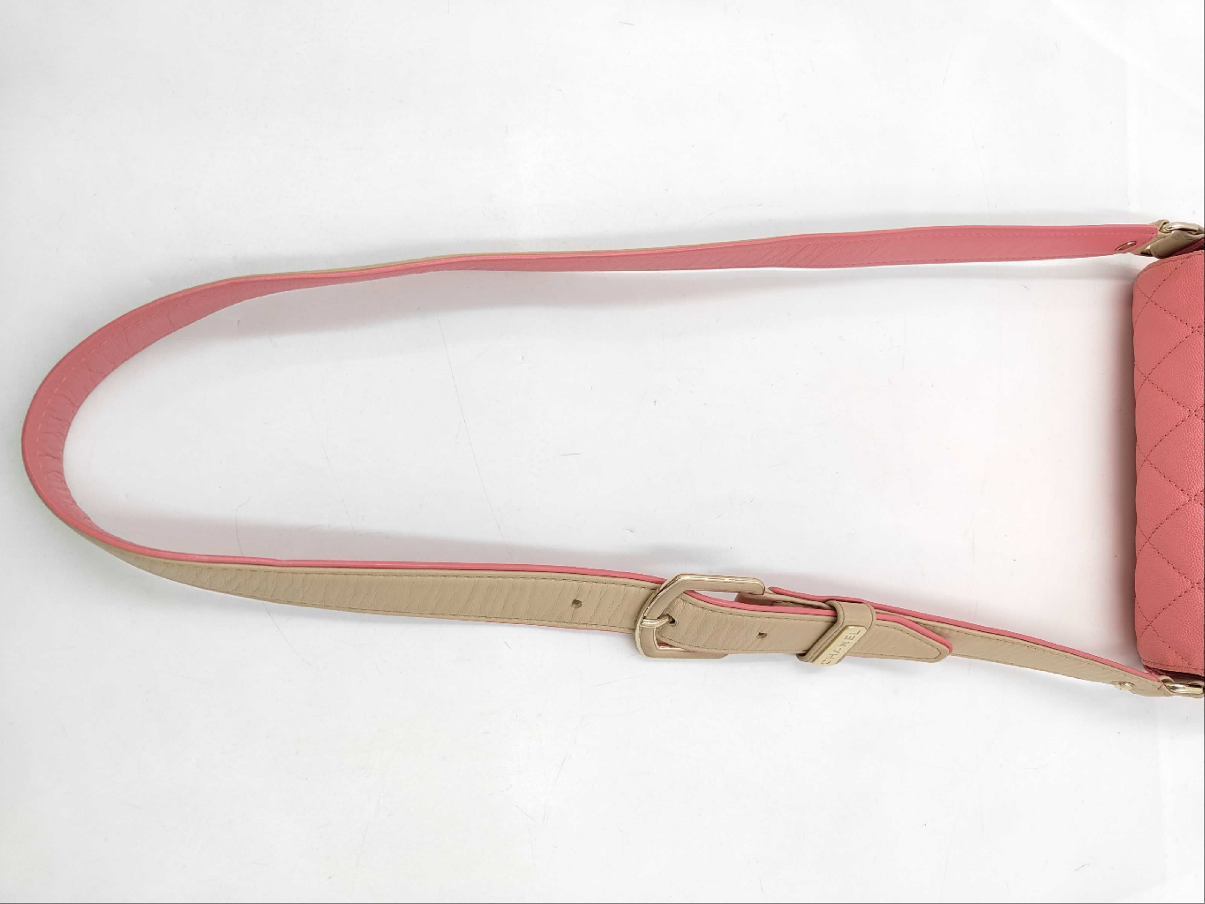 Matelassé 20 Caviar Skin Pink Shoulder Bag — view 3