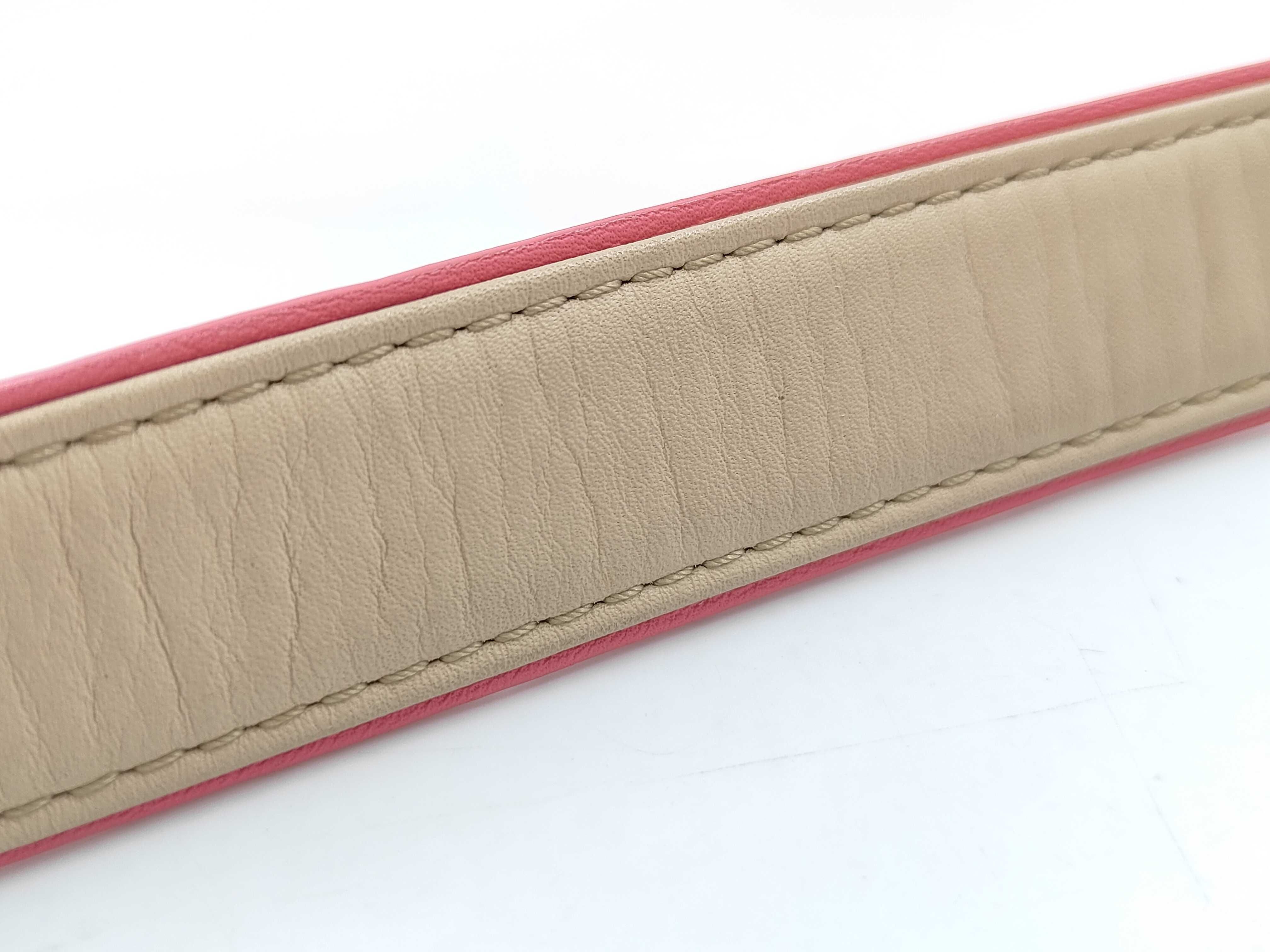 Matelassé 20 Caviar Skin Pink Shoulder Bag — view 4