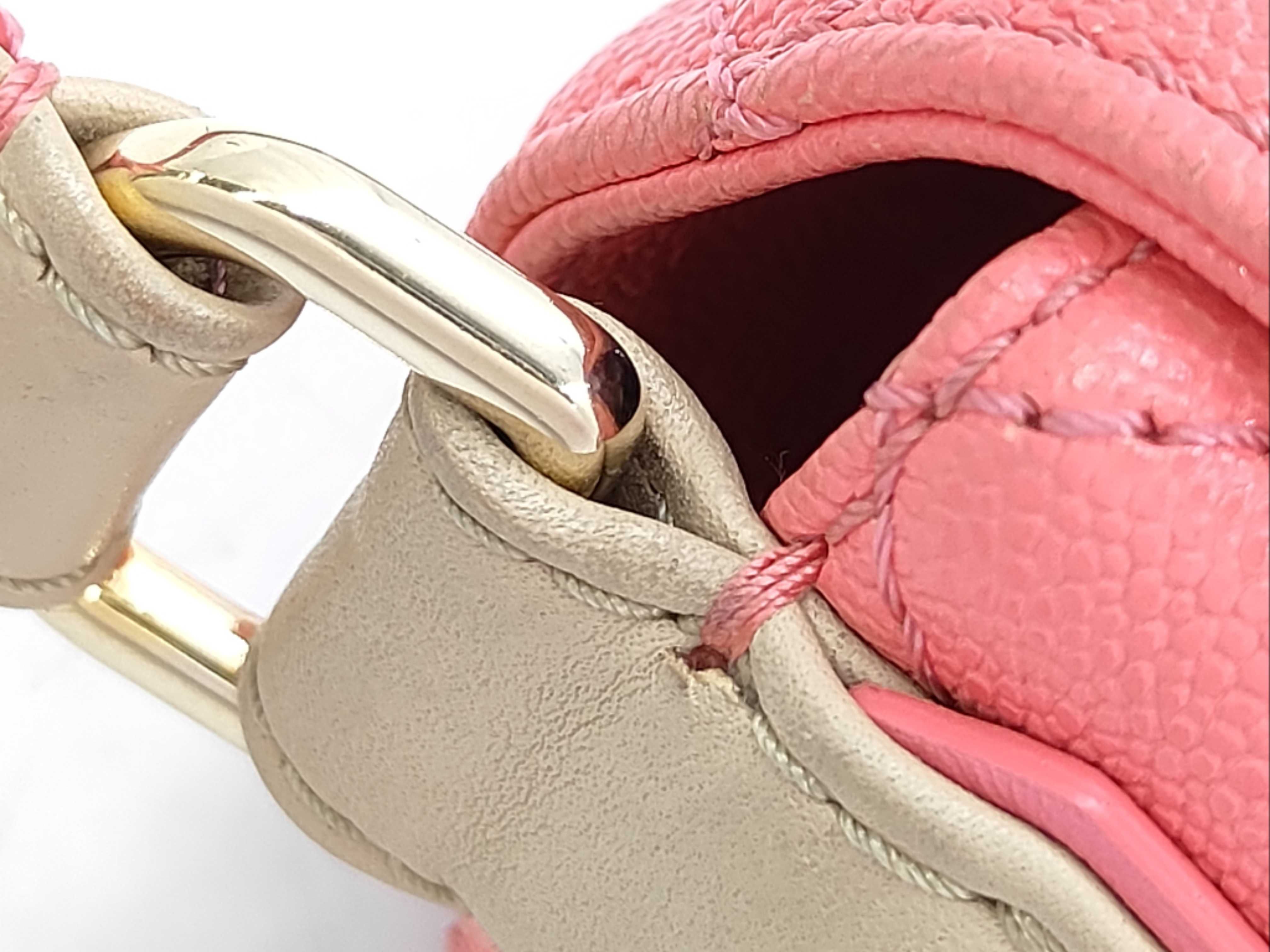Matelassé 20 Caviar Skin Pink Shoulder Bag — view 5