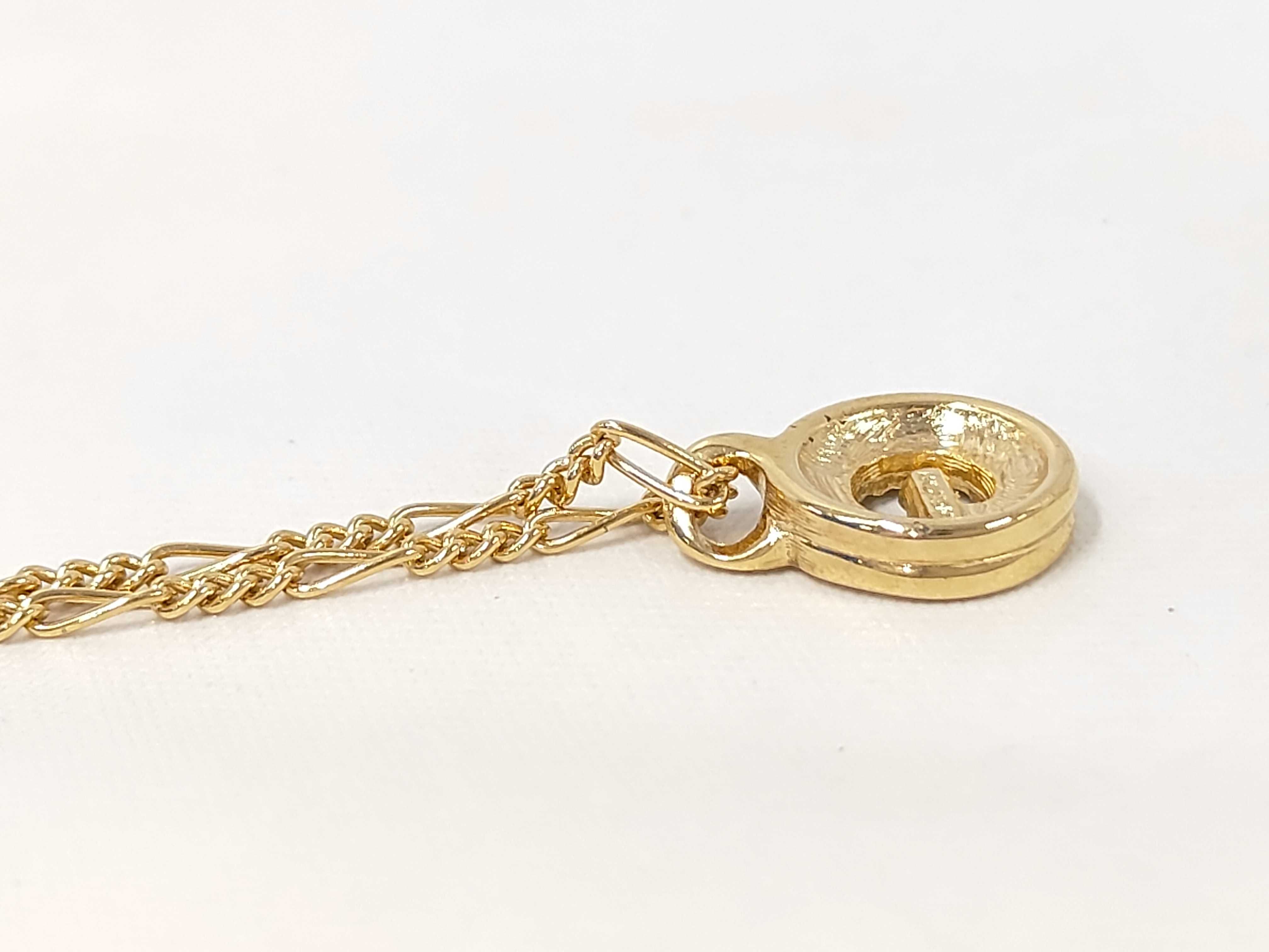 necklace — view 3