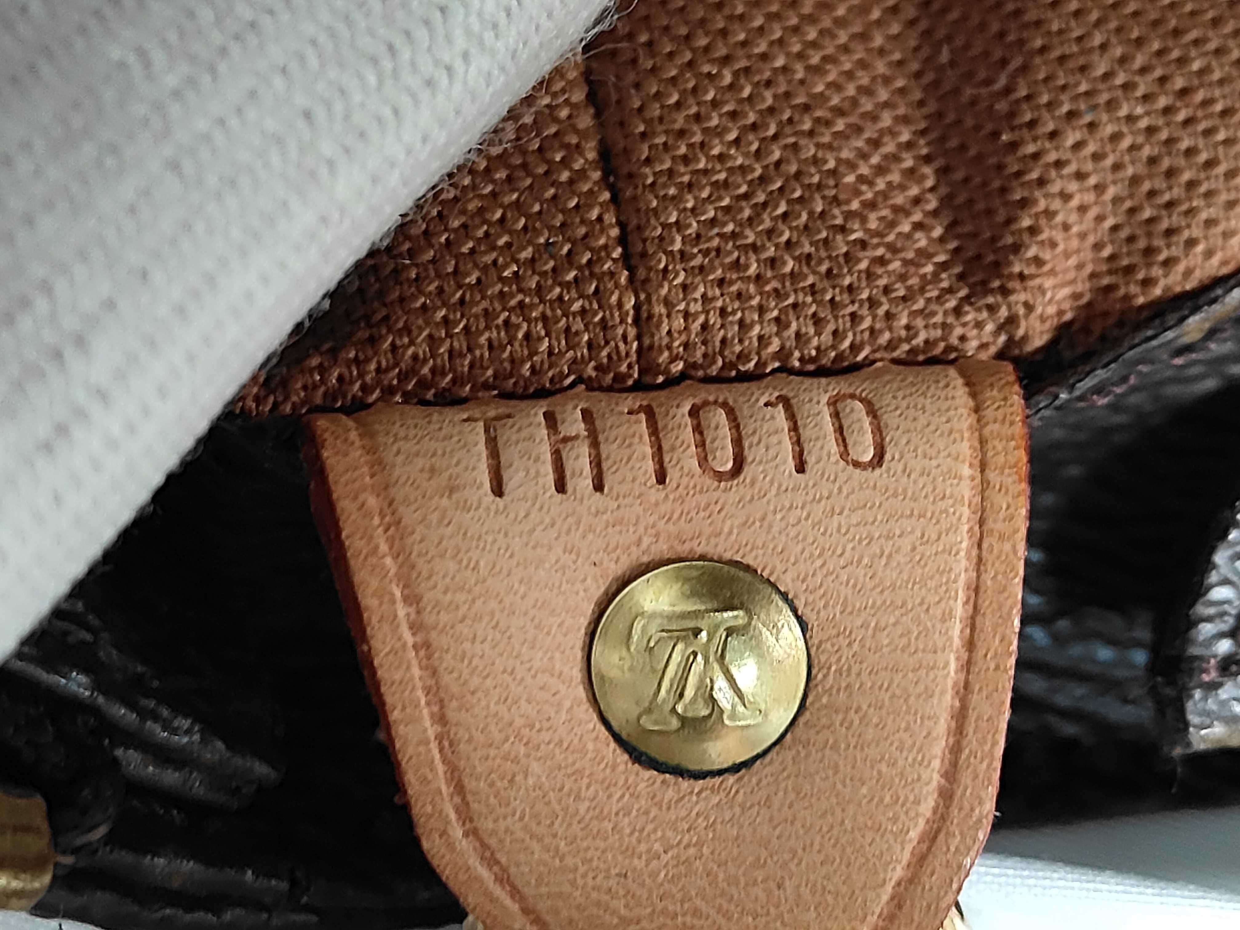 Monogram M51151 Cabas Mezzo Tote Bag — view 15