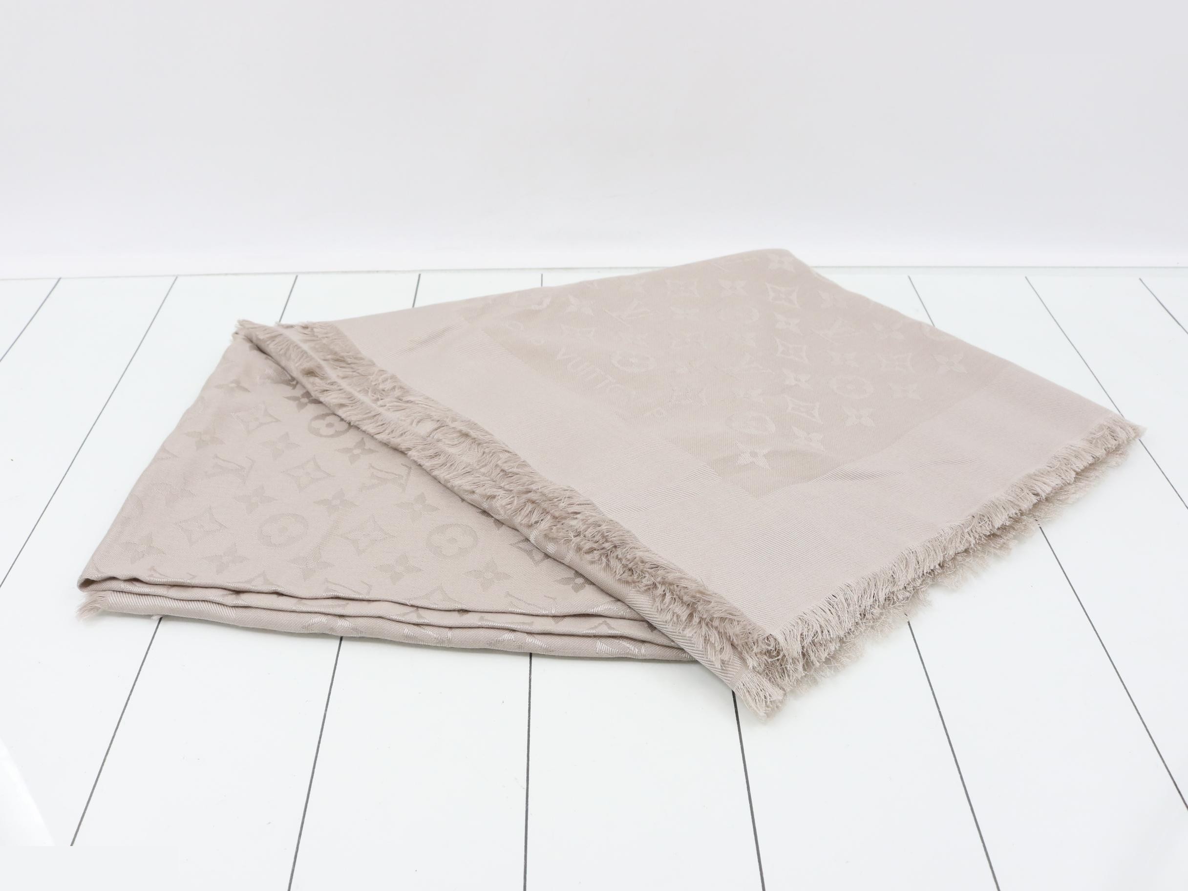 Monogram Gris Perle Scarf — view 2