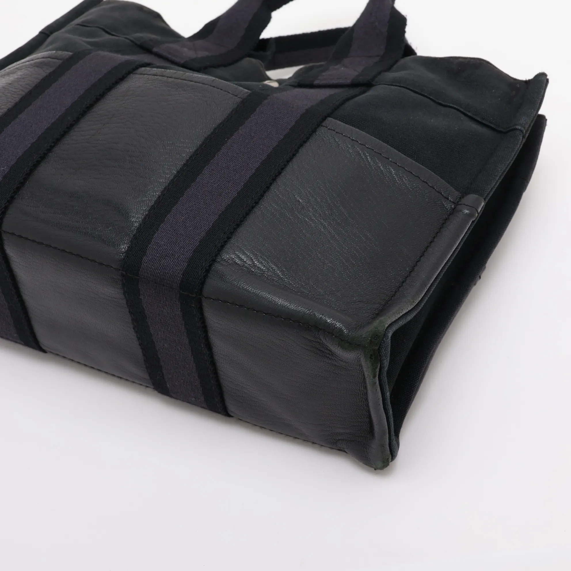 Fourre-Tout PM Canvas x Leather Black Silver Hardware — view 3