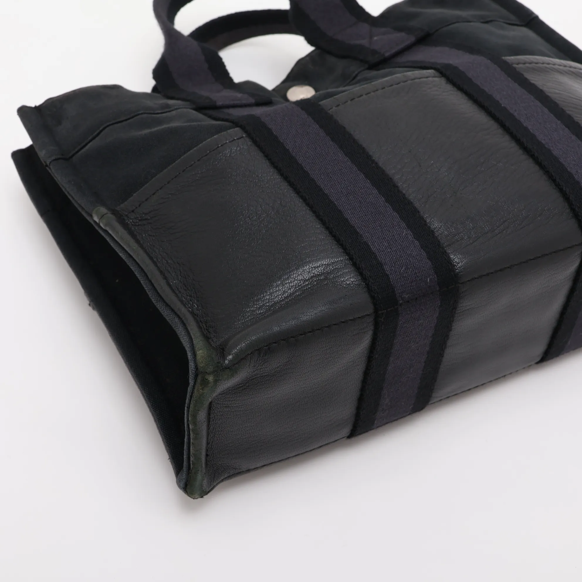 Fourre-Tout PM Canvas x Leather Black Silver Hardware — view 4