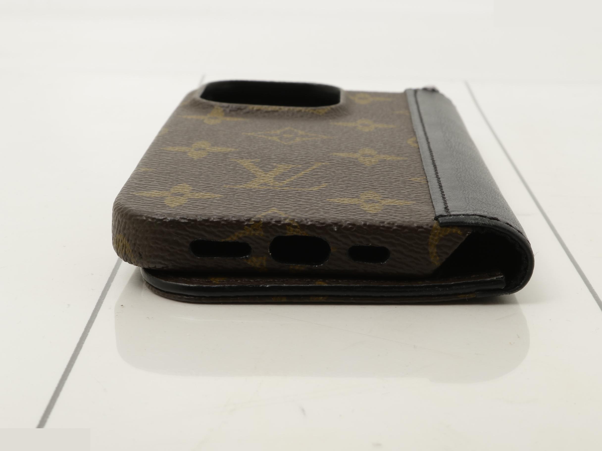 iPhone case, 14.15, monogram, initials. — view 3