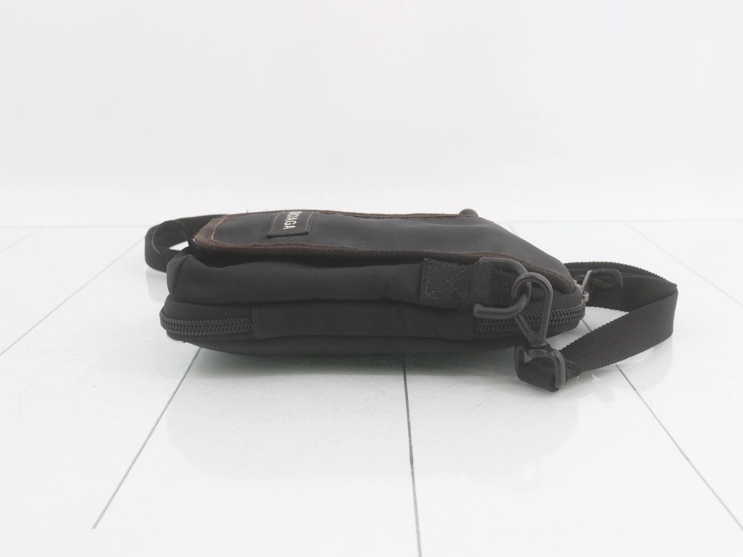Explorer Shoulder Bag — view 3