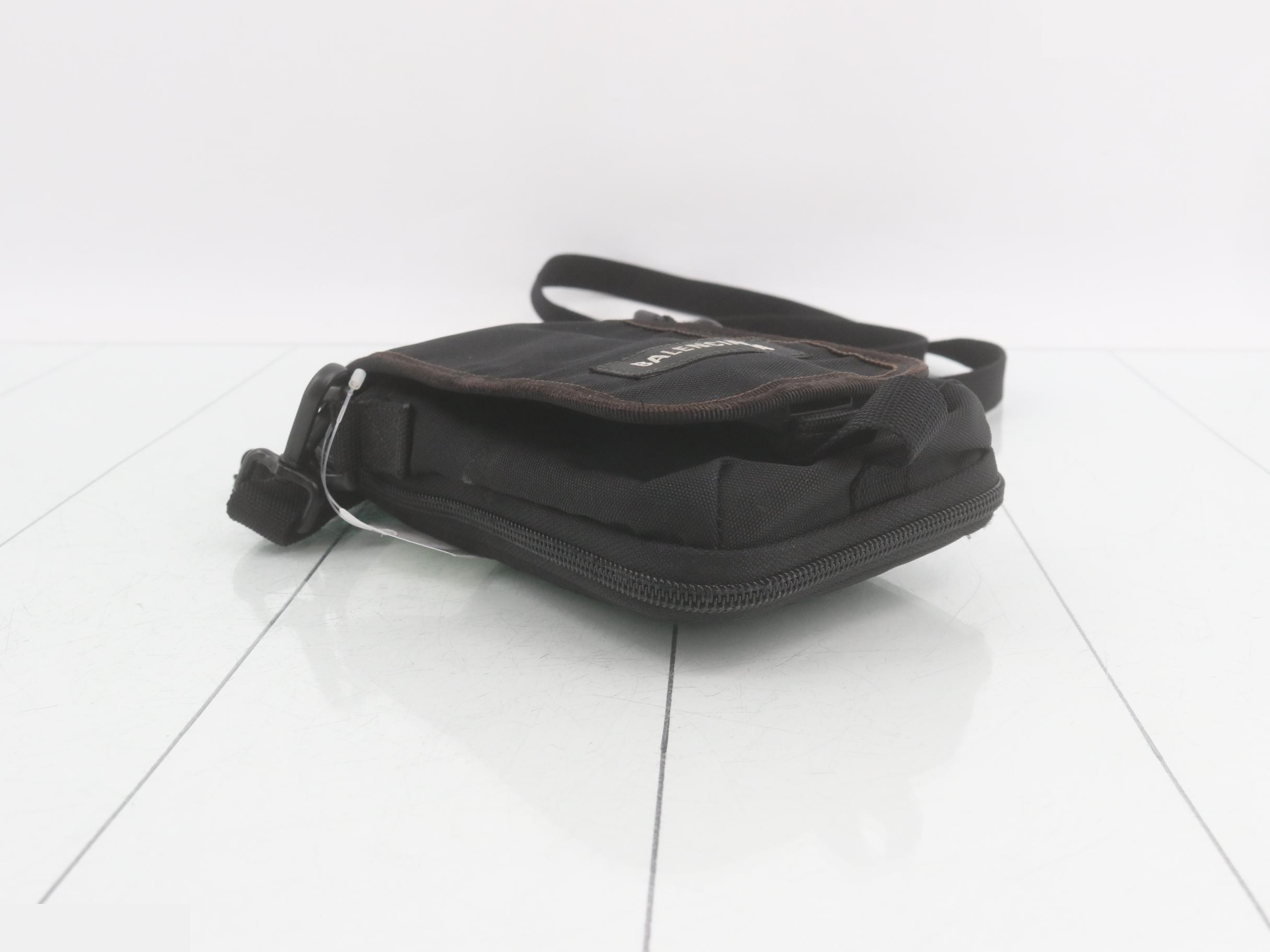 Explorer Shoulder Bag — view 5