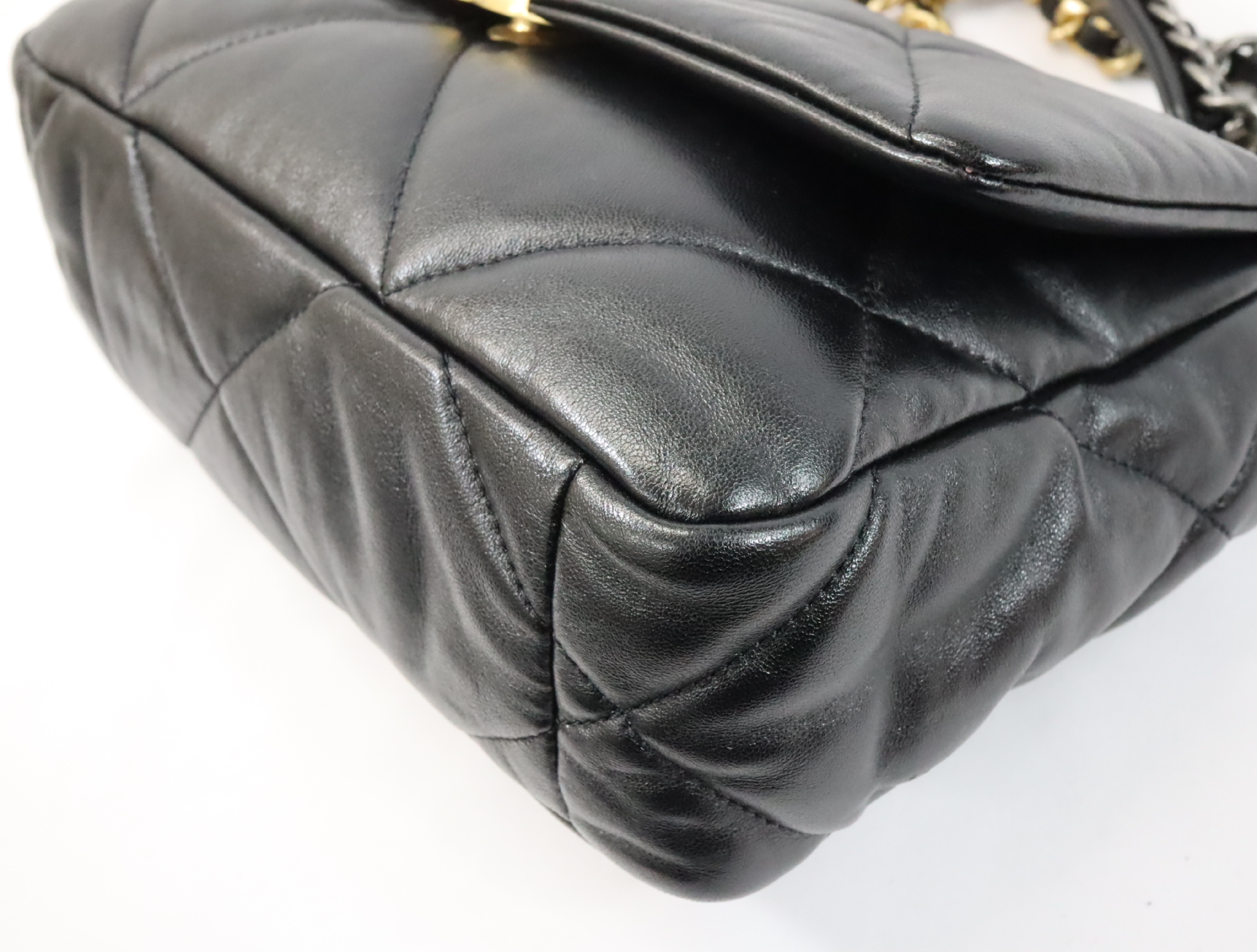19 Lambskin Chain Shoulder Bag Black Gold x Silver Hardware Random Plate AS1160 Shoulder Bag — view 6