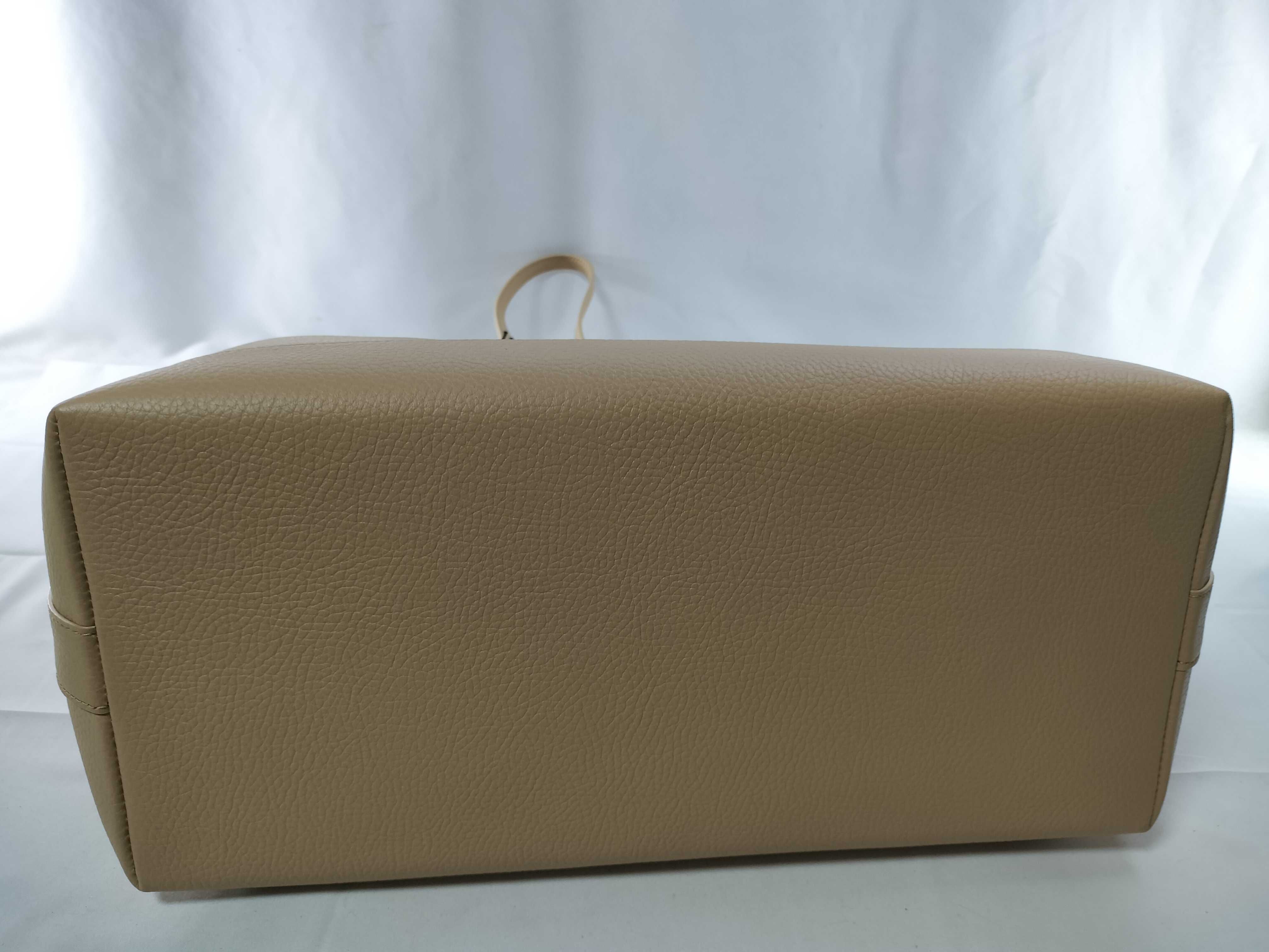 Leather Tote Bag, Inner Nova Tote Bag — view 7