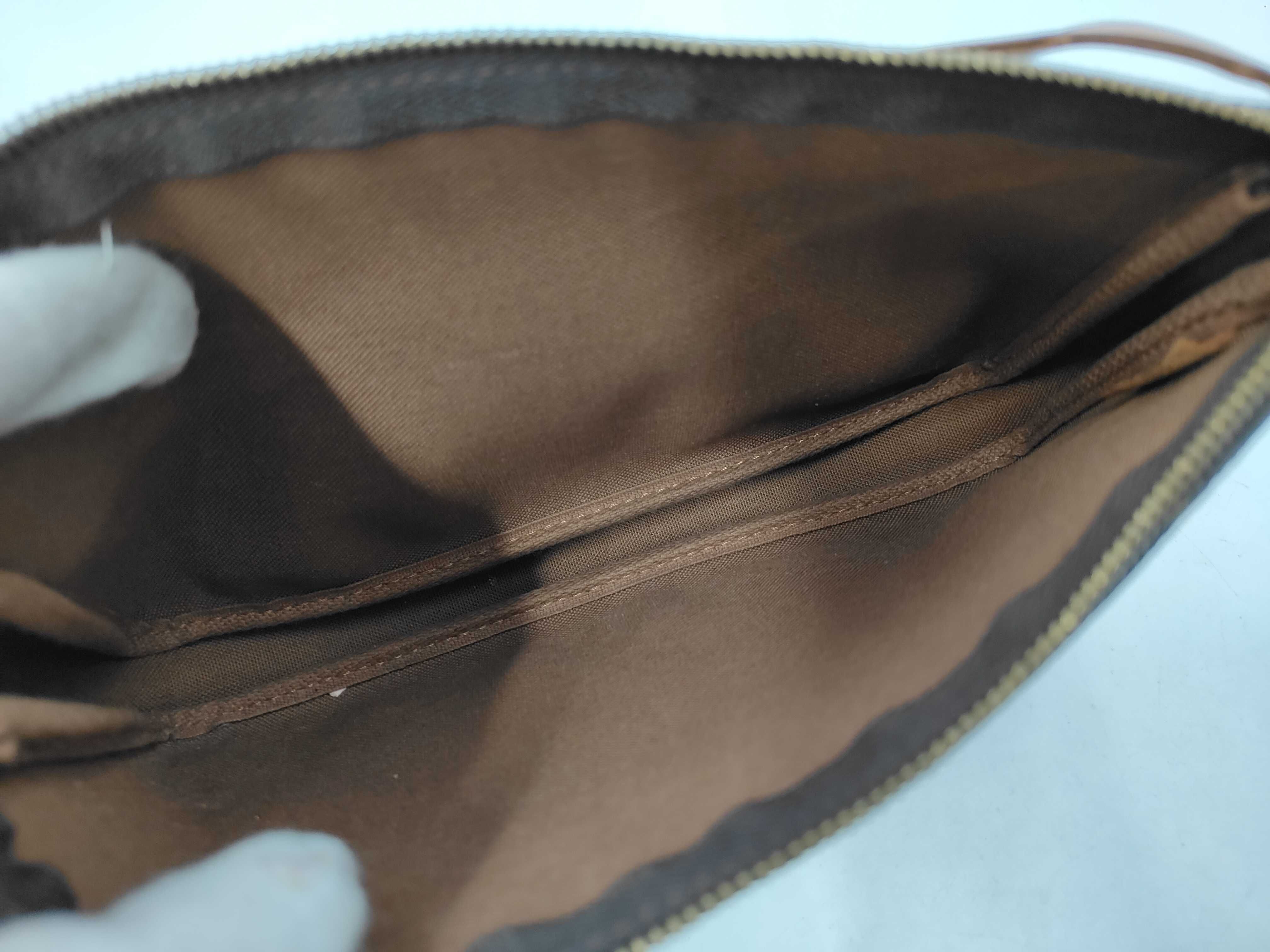 M51980 Pochette Accessoires Monogram AR0999 Pouch — view 9