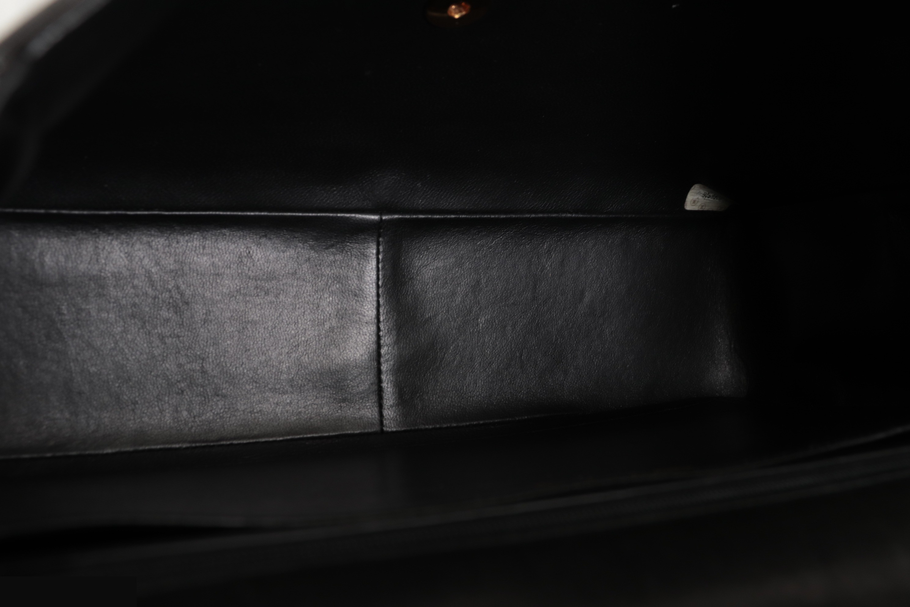 Turnlock Ram Chain Shoulder Bag W30, Item No. 3 — view 9