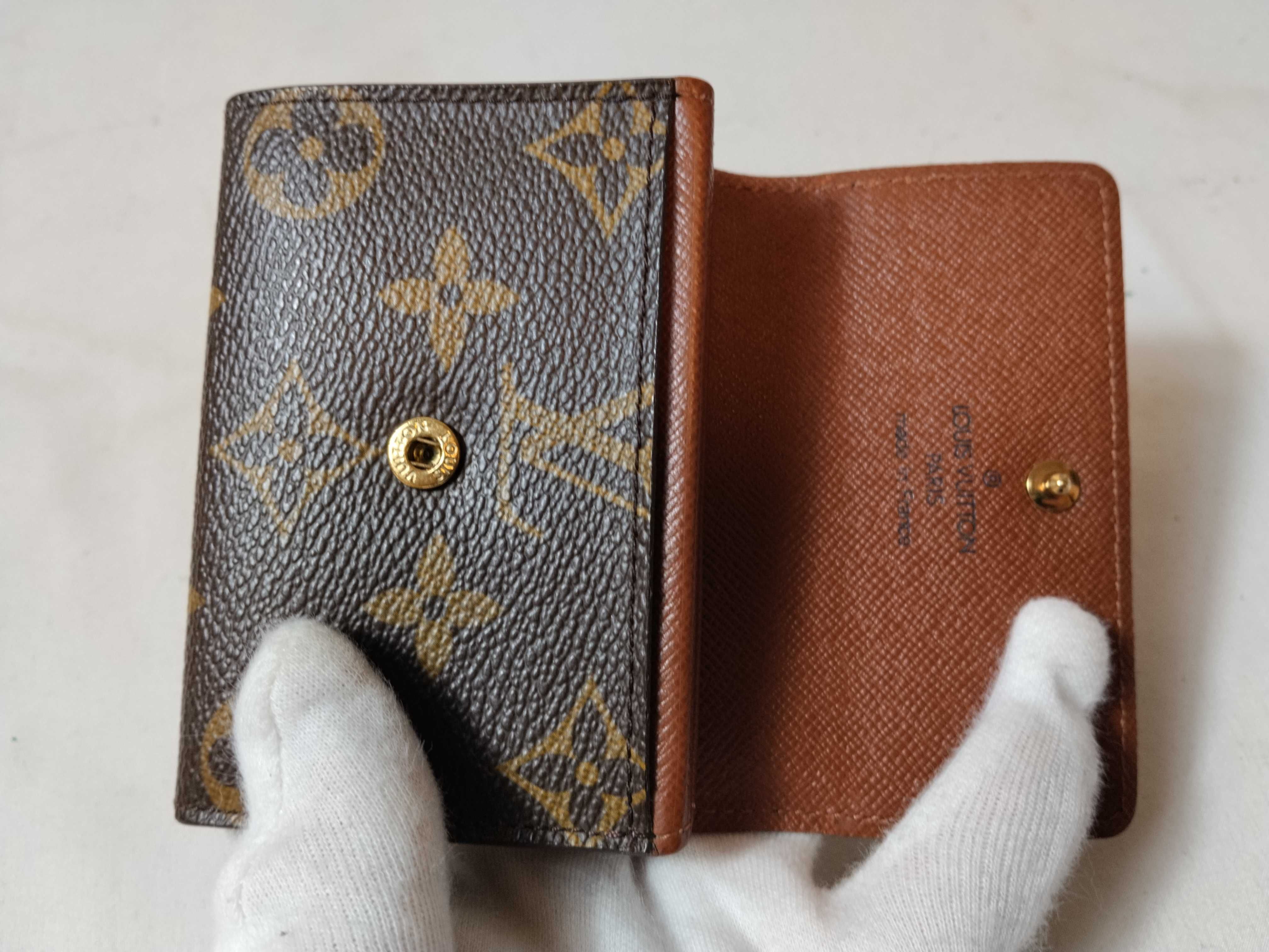 Monogram M61930 Portemonnaie Plat Coin Case — view 8